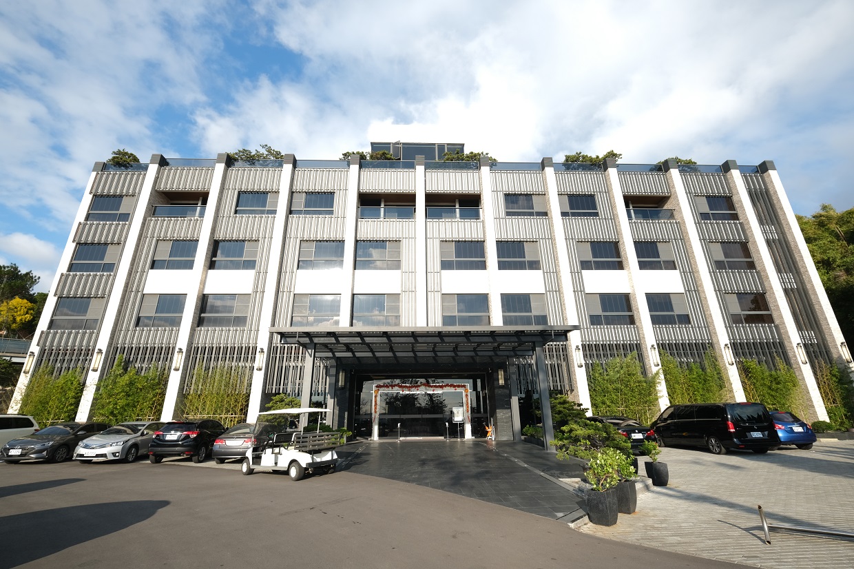 位在苗栗苑裡的「享沐時光莊園渡假酒店」，目前開幕1年多。