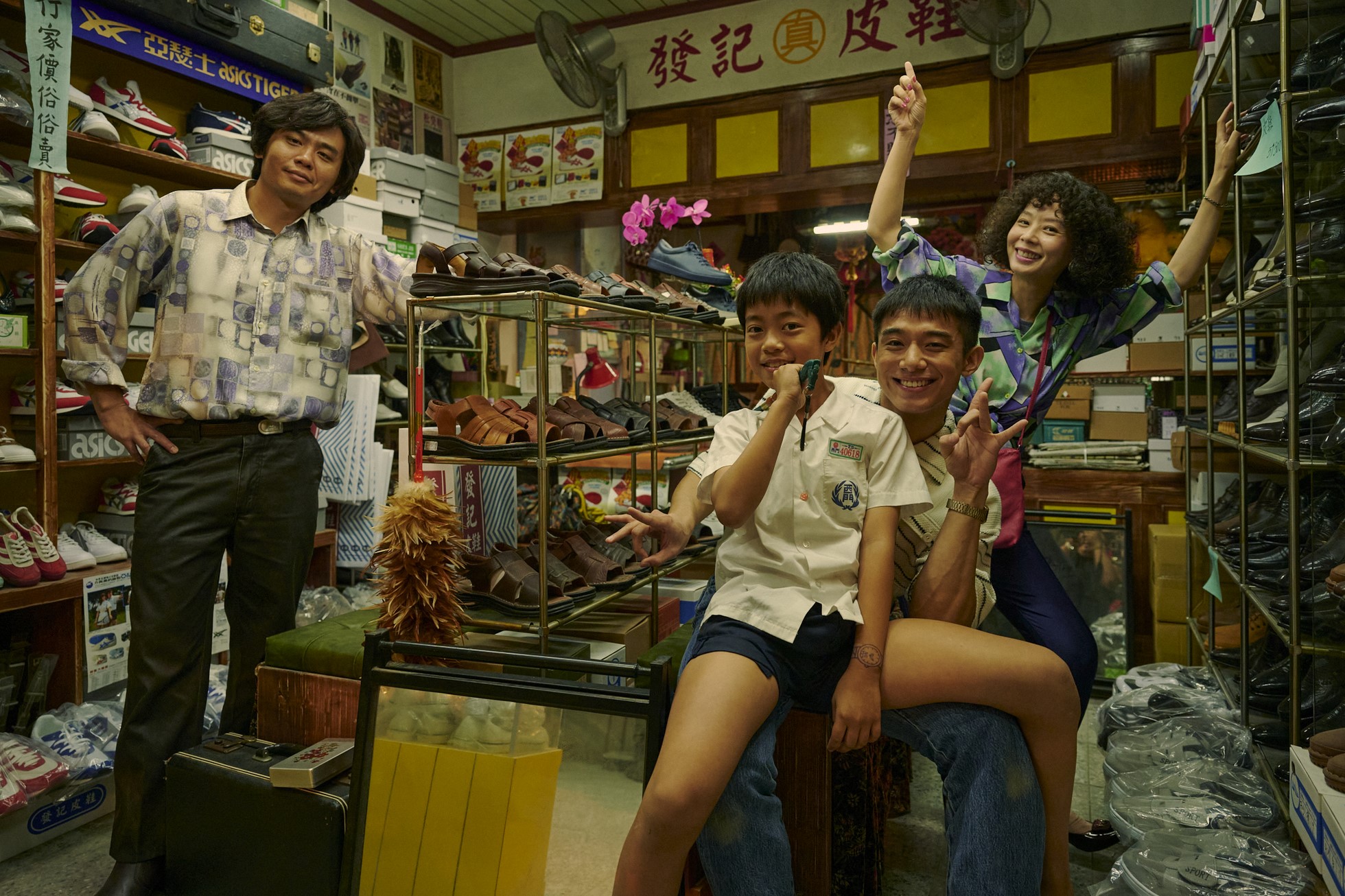 《天橋上的魔術師》遭爆料,標榜「台韓視效跨國合作」,卻有80%以上的特效是中國公司製作。(公視、myVideo提供)