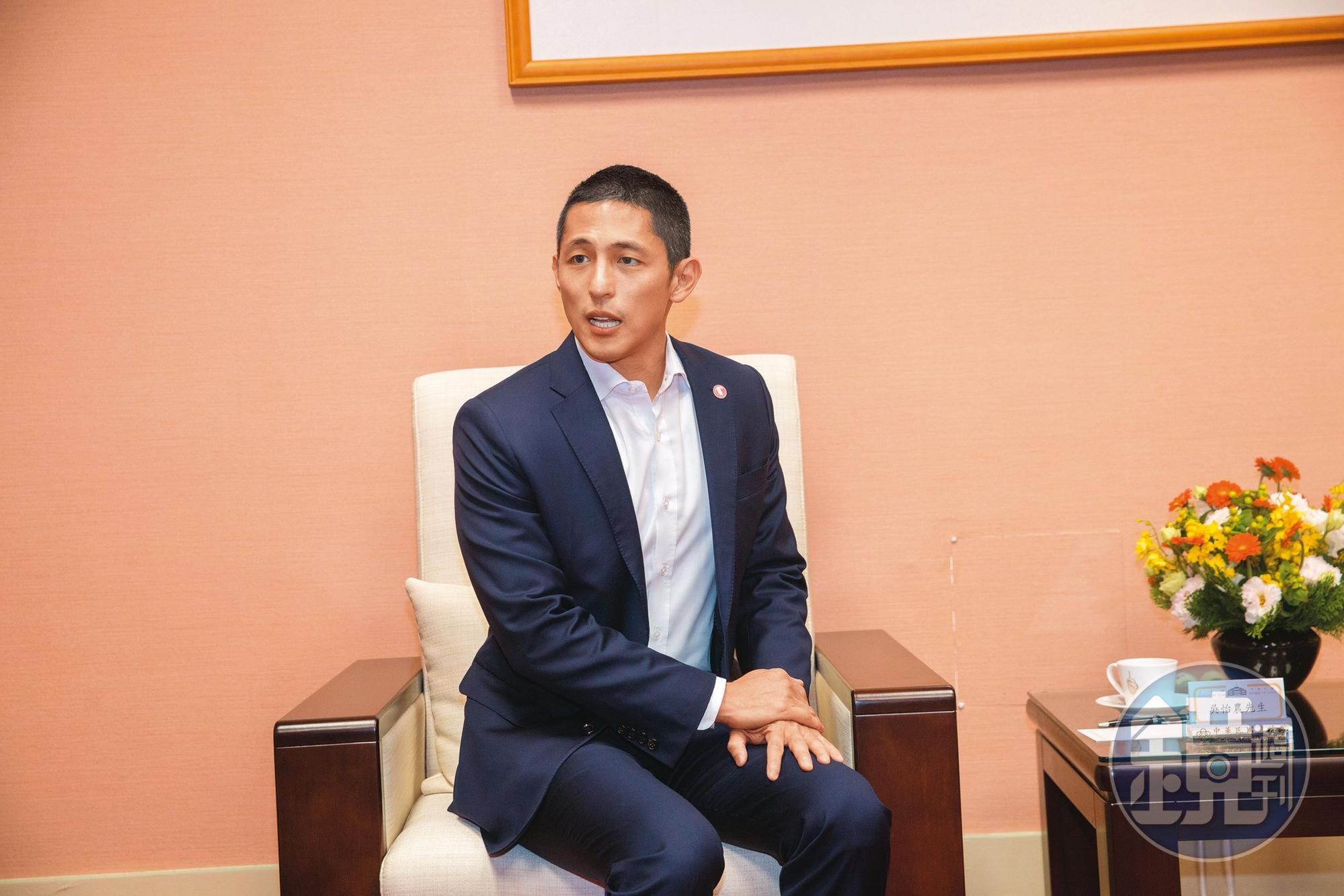 點頭出任青平台董事及平台召集人的吳怡農，已明確表示自己不選台北市長，但「力挺鄭麗君的任何規劃」。