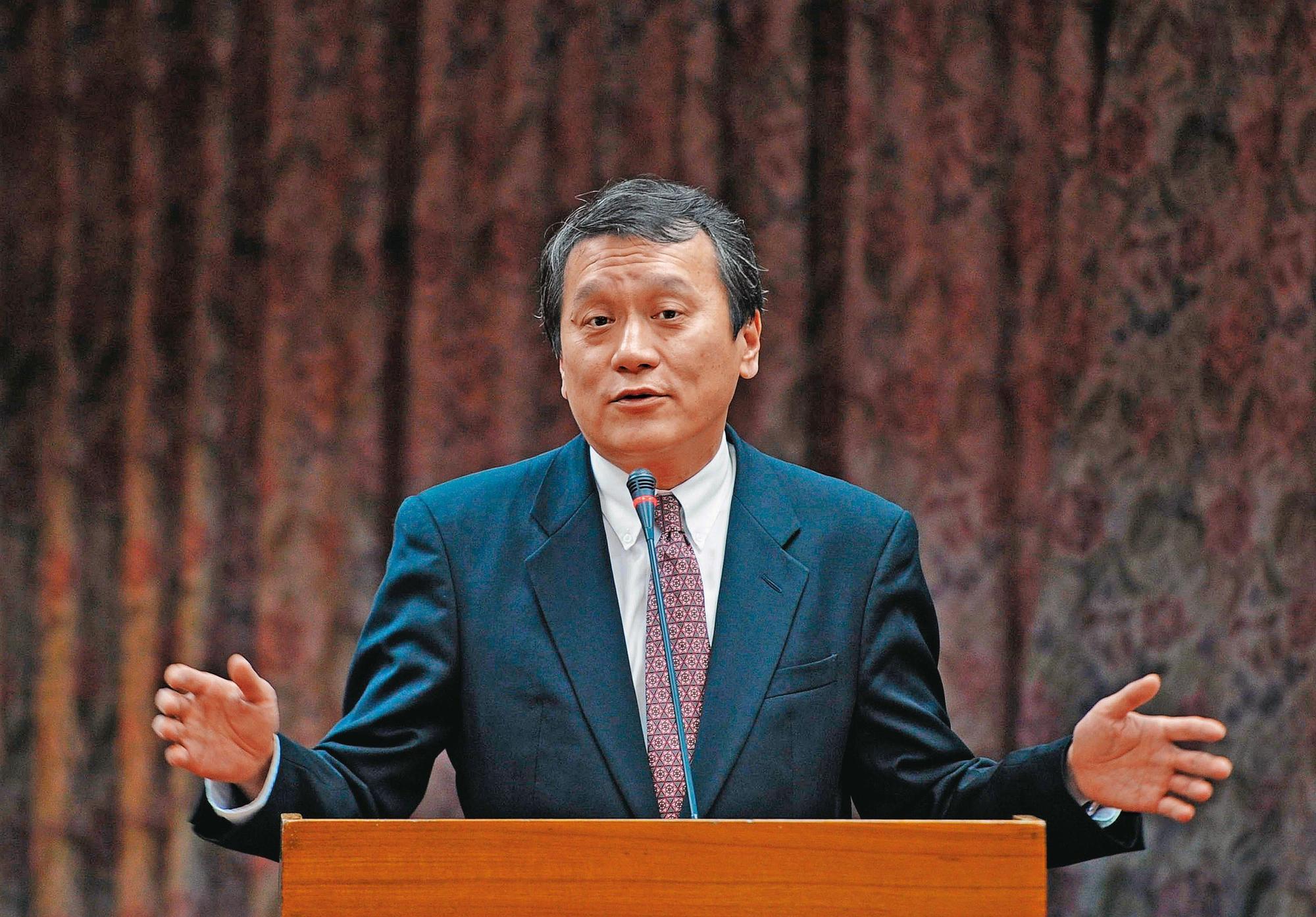 鄭麗君擴編基金會,新聘中研院院士朱敬一(圖)當顧問,還有意成立「民主治理學院」邀他開課。(中央社)