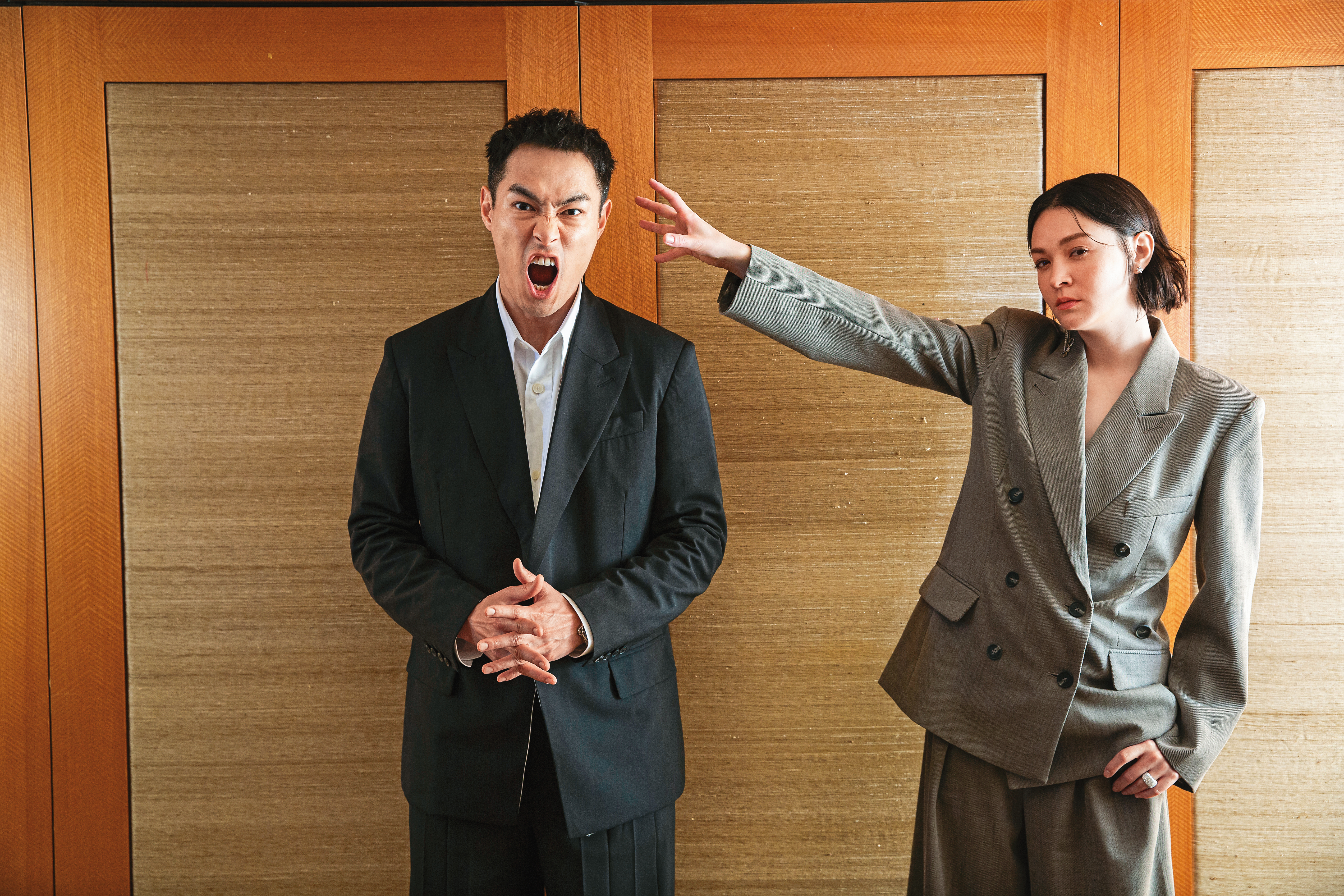 張榕容(右)與楊祐寧(左)合演的《複身犯》即將上映,日前兩人也合體宣傳。