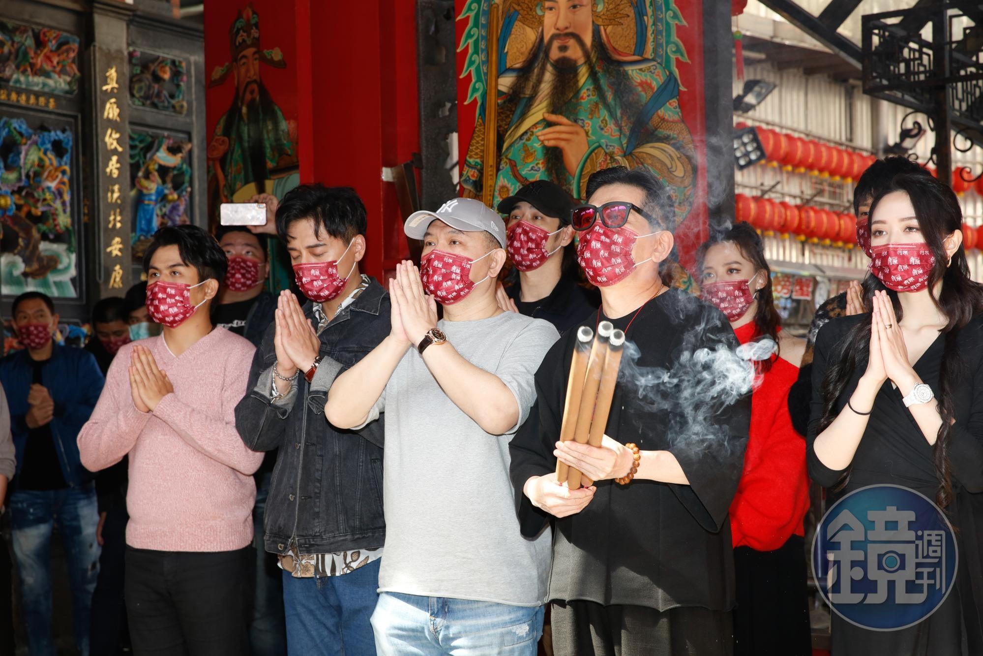 電影票房破億，主創們齊赴基隆奠濟宮還願答謝神明及粉絲。