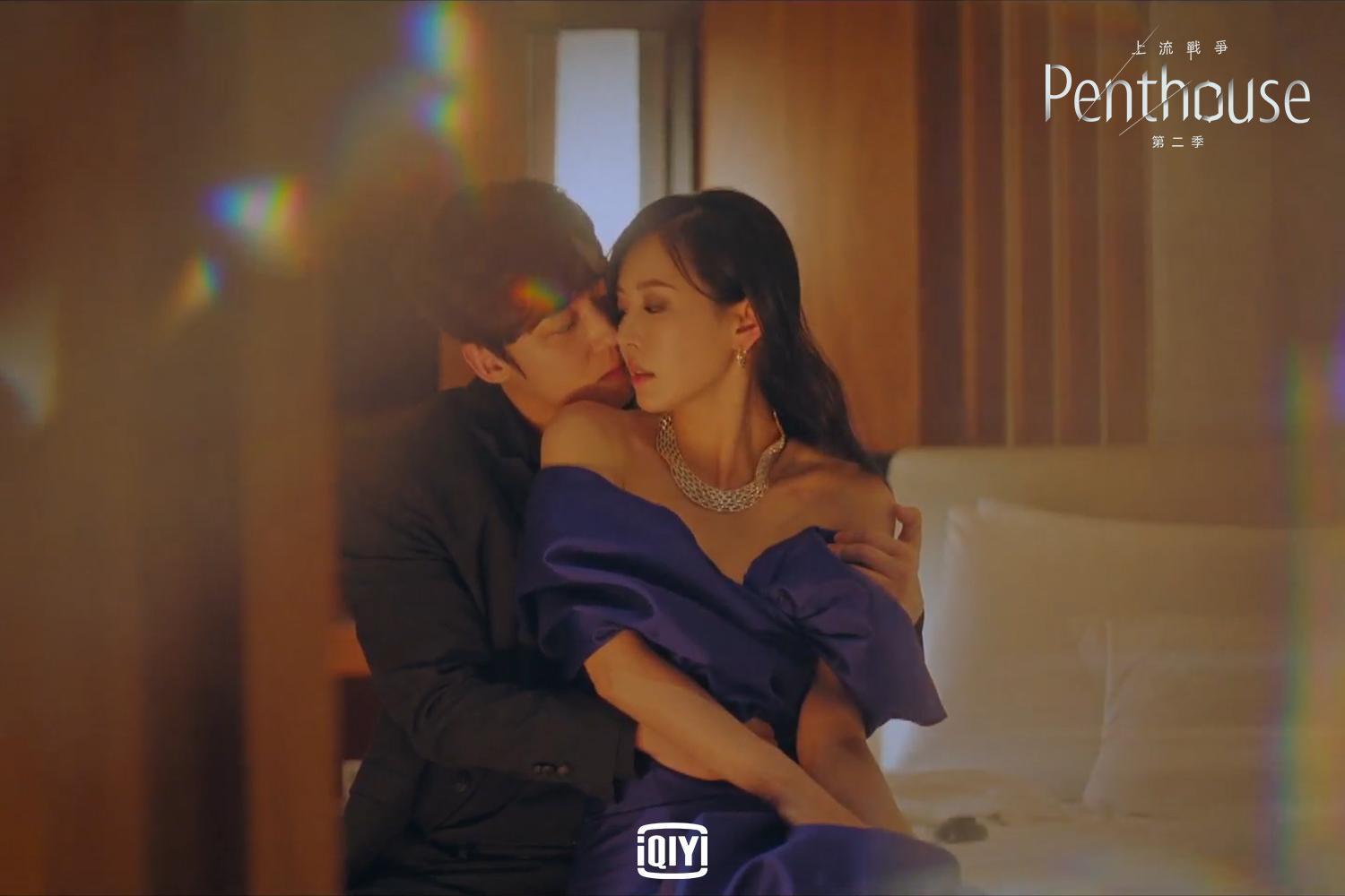 《Penthouse 上流戰爭第二季》繼續玩偷情的重鹹情節。(愛奇藝國際站提供)