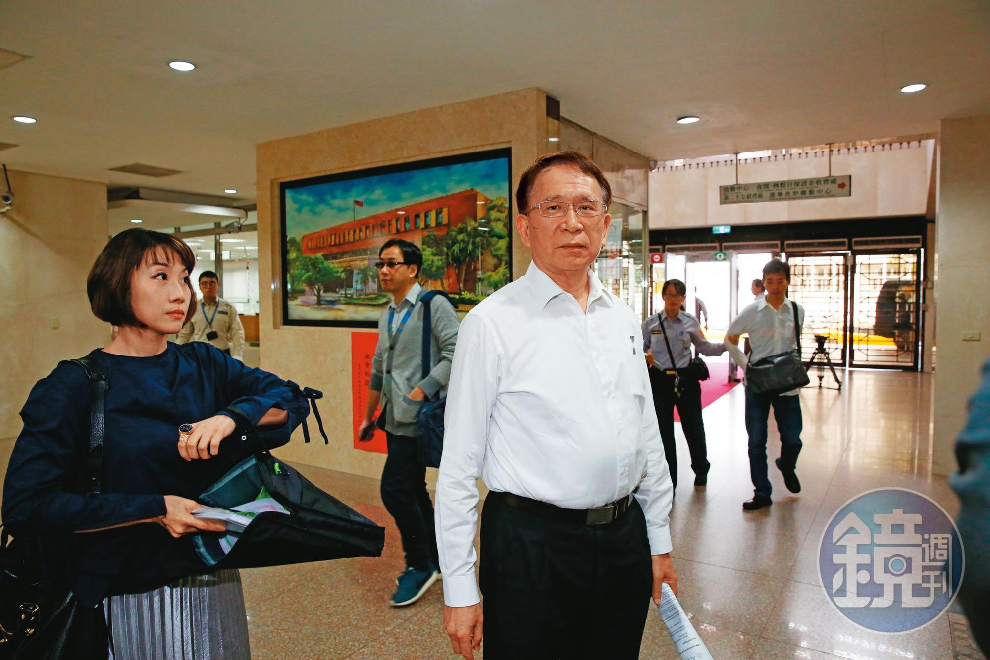 前東洋董座林榮錦(圖)在2002年找人成立智擎生技研發新藥,檢廉查出勞動基金去年投資虧損,爆出游迺文曾找法人承接股票。
