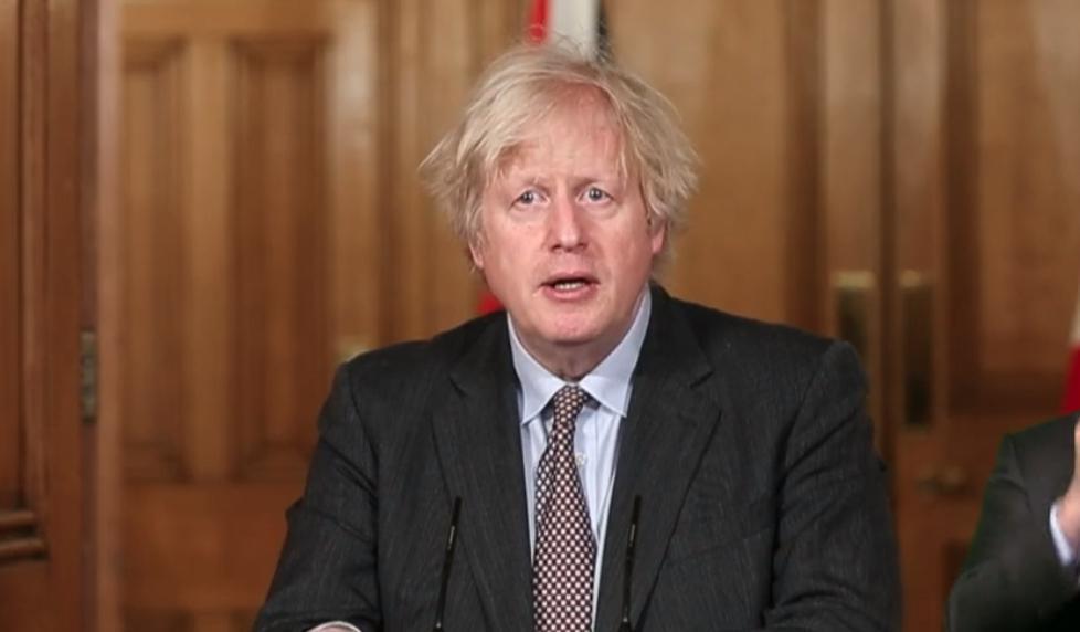 英國首相強生(Boris Johnson)於記者會中宣布4階段解封計劃。(翻攝Boris Johnson臉書)