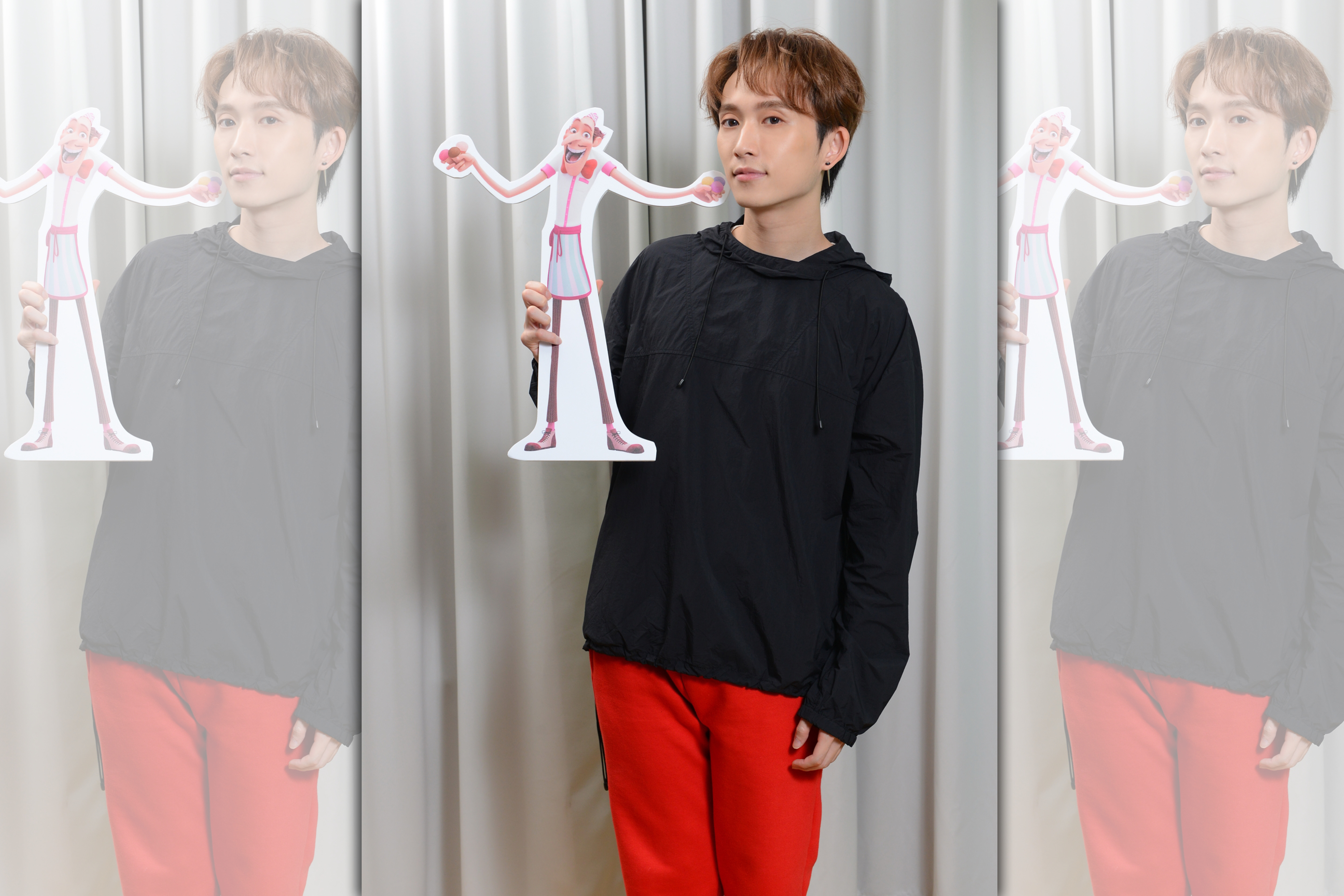  邱鋒澤為電影《100%小狼人》配音，角色是一位瘋瘋癲癲且人格分裂的人類瘋哥，會跟猴子娃娃對話。（華映娛樂提供）