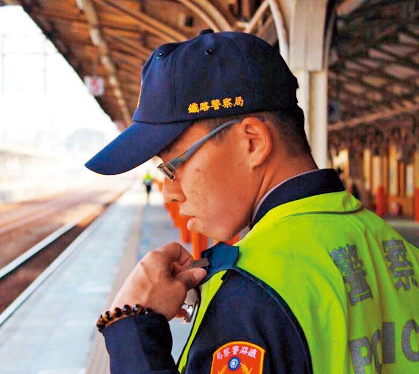 勇警李承翰在鐵路警察局任職5年,工作認真負責。(警方提供)