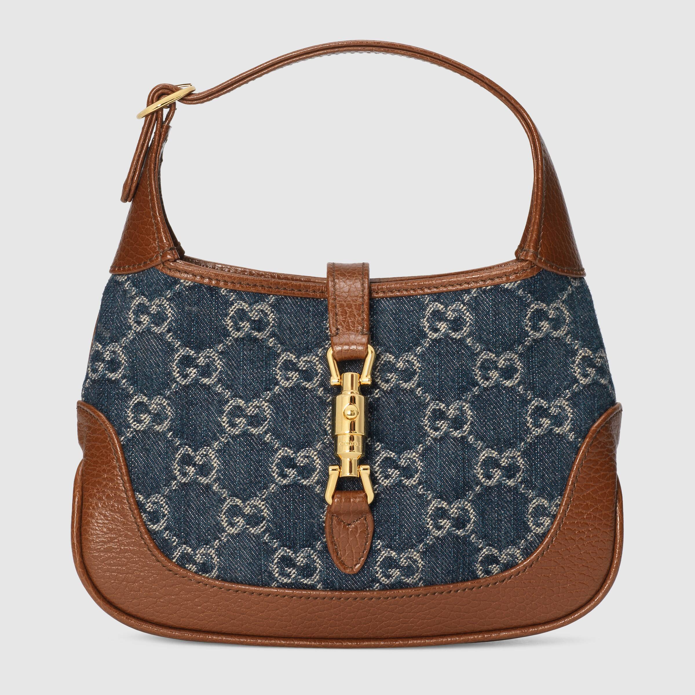 Jackie 1961丹寧迷你包。NT$59,500（GUCCI提共）