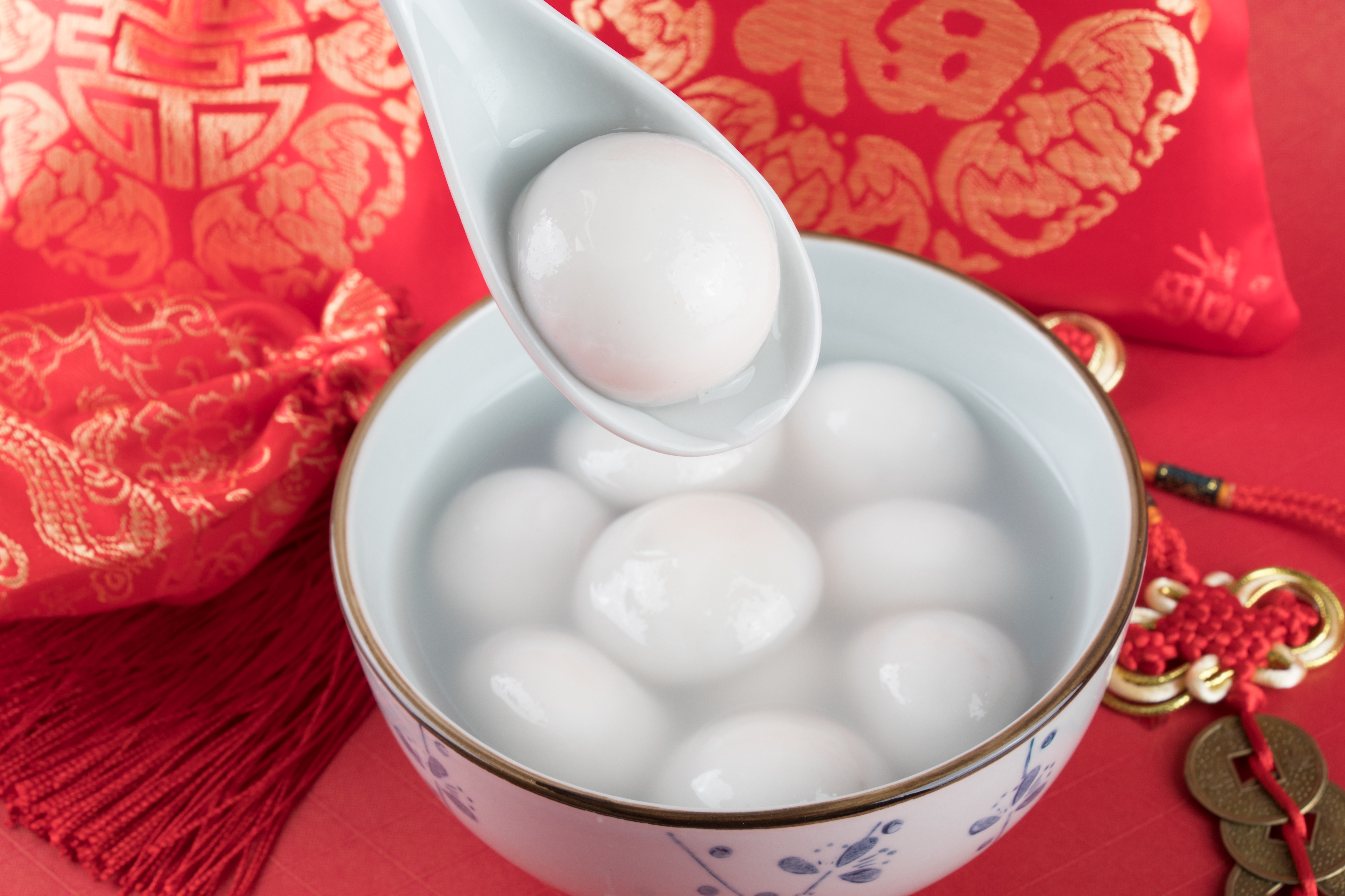 不少人元宵節會吃湯圓，有內行人教授煮湯圓不易破祕訣。（示意圖，攝圖網）