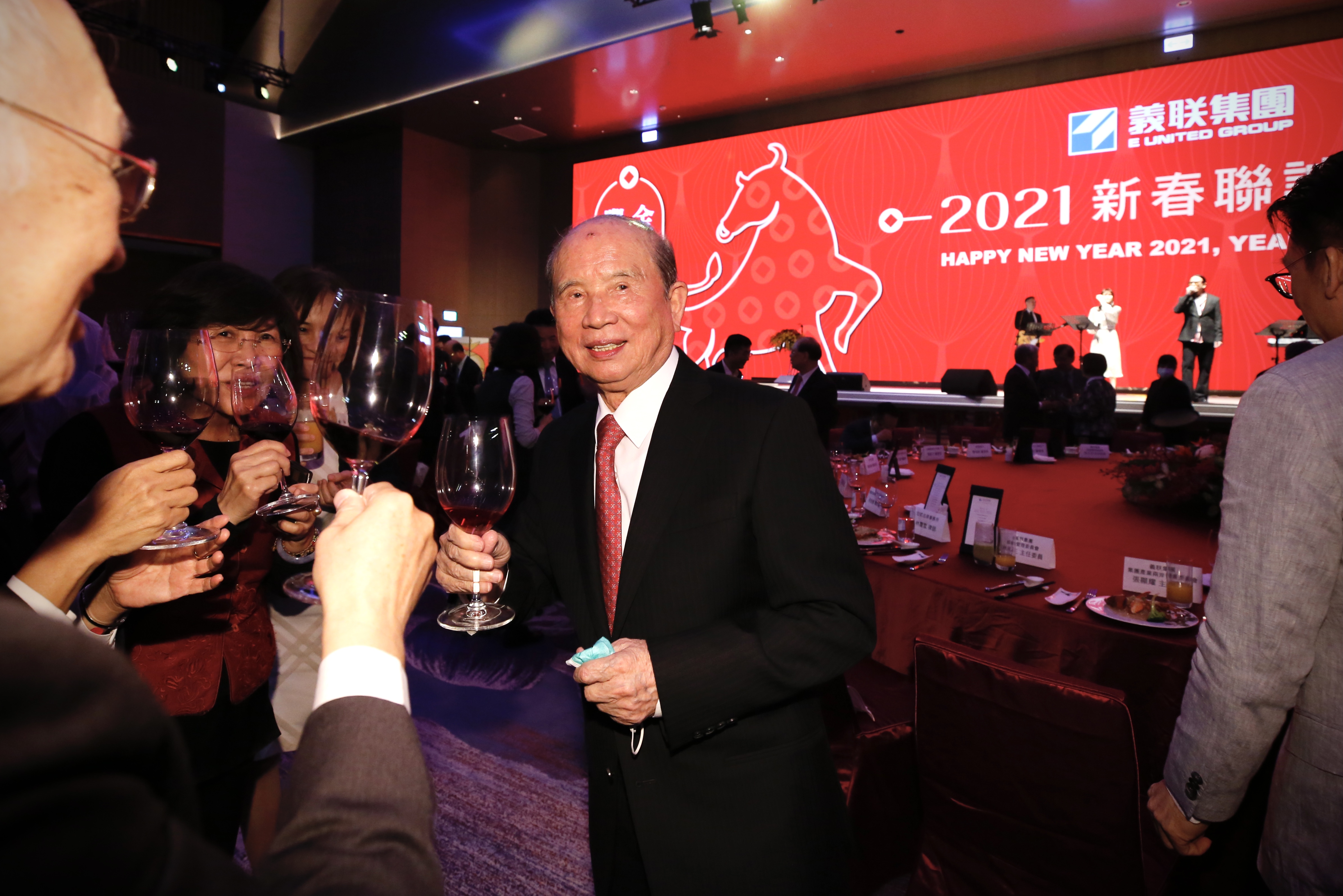 林義守今日出席義联集團春酒，宣布將持續投資南台灣。