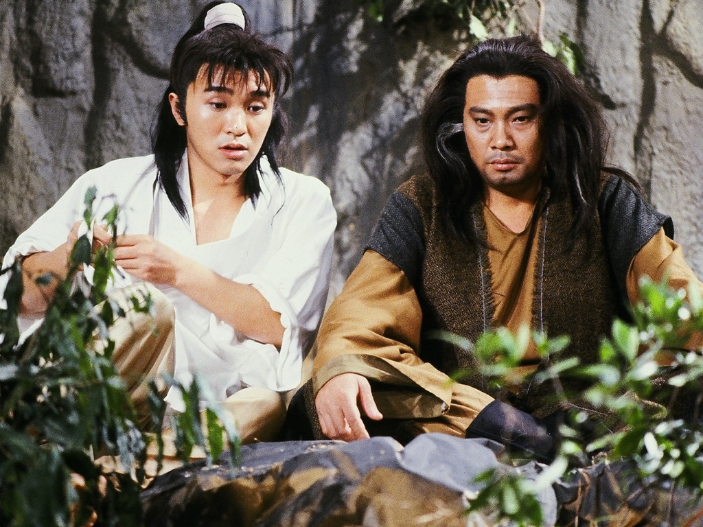 當年周星馳拉著吳孟達亂改《蓋世豪俠》的劇本及對白，兩人把整部劇惡搞反成經典。（網路圖片）