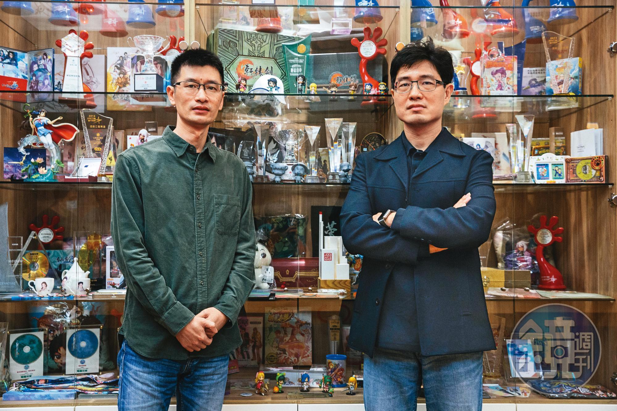 大宇總經理蔡明宏(右)、《軒轅劍柒》製作人楊淵升(左)表示會持續在單機遊戲領域努力。