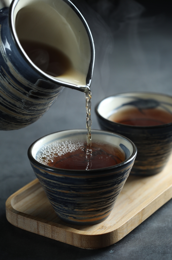 「古法烘培柚子茶」入口的溫潤來自客家老祖先的傳承。