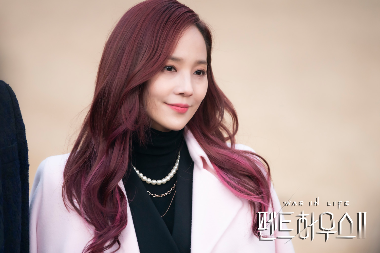 柳真在《Penthouse上流戰爭》飾演吳允熙,因劇組的失誤一度傳出該角色可能是跨性別者。(翻攝自官網)