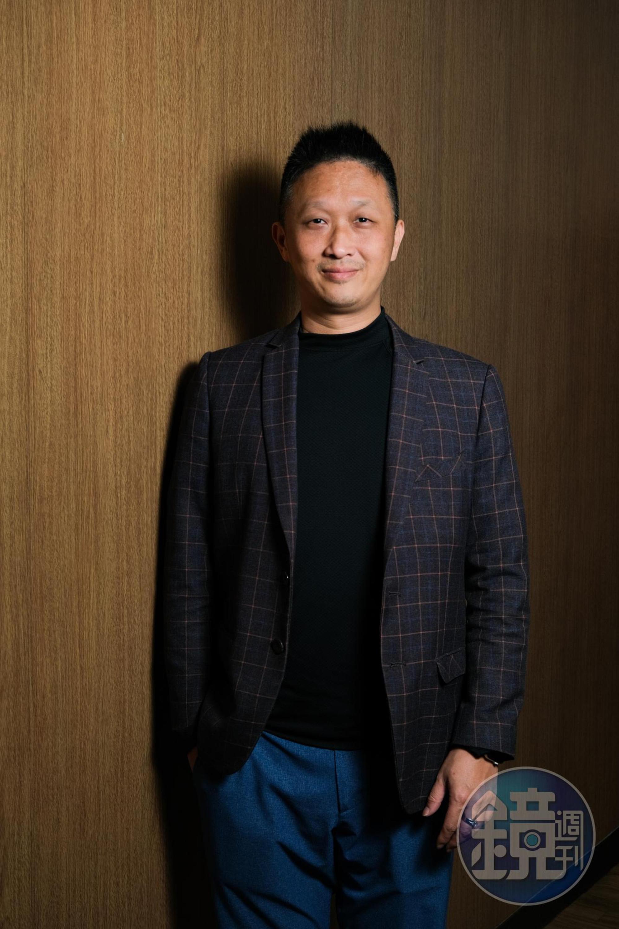 「傳奇酒業」老闆林晉弘有豐沛的釀酒經驗,樂於與各界交流。