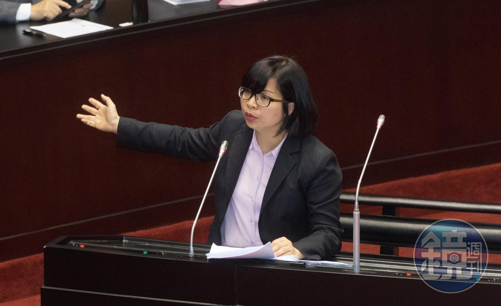 民進黨立委林淑芬因萊豬表決跑票遭黨團處分,無法選擇自己擅長的委員會。(資料照)
