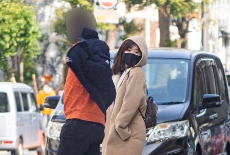 福原愛被日媒拍到與陌生男子在日本橫濱約會。（翻攝女性seven網站）