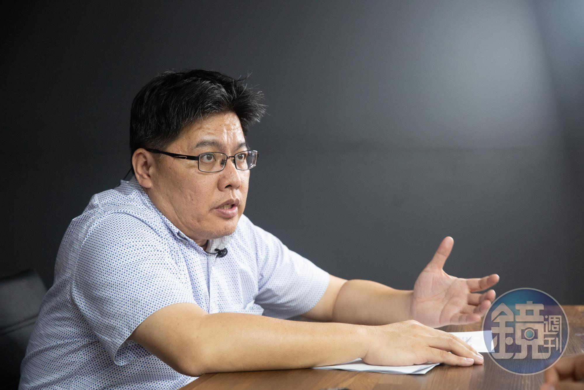 針對賴正鎰跳來呼籲政府開放營造移工,邱顯智分析指出,「說穿了,缺工是真的,但真正缺的是便宜的勞工。」(本刊資料照)