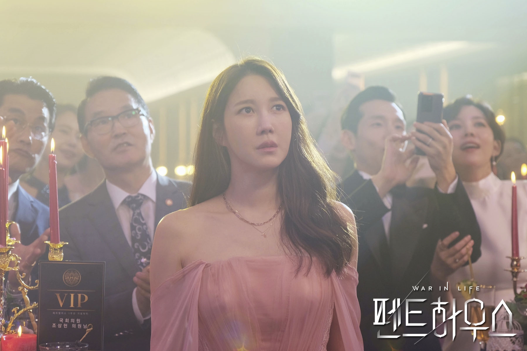 李智雅在《Penthouse上流戰爭》飾演赫拉皇宮頂樓女主人沈秀蓮，但遭到謀殺，相關人士預告她本週將回歸第二季。（翻攝自《Penthouse上流戰爭》官網）