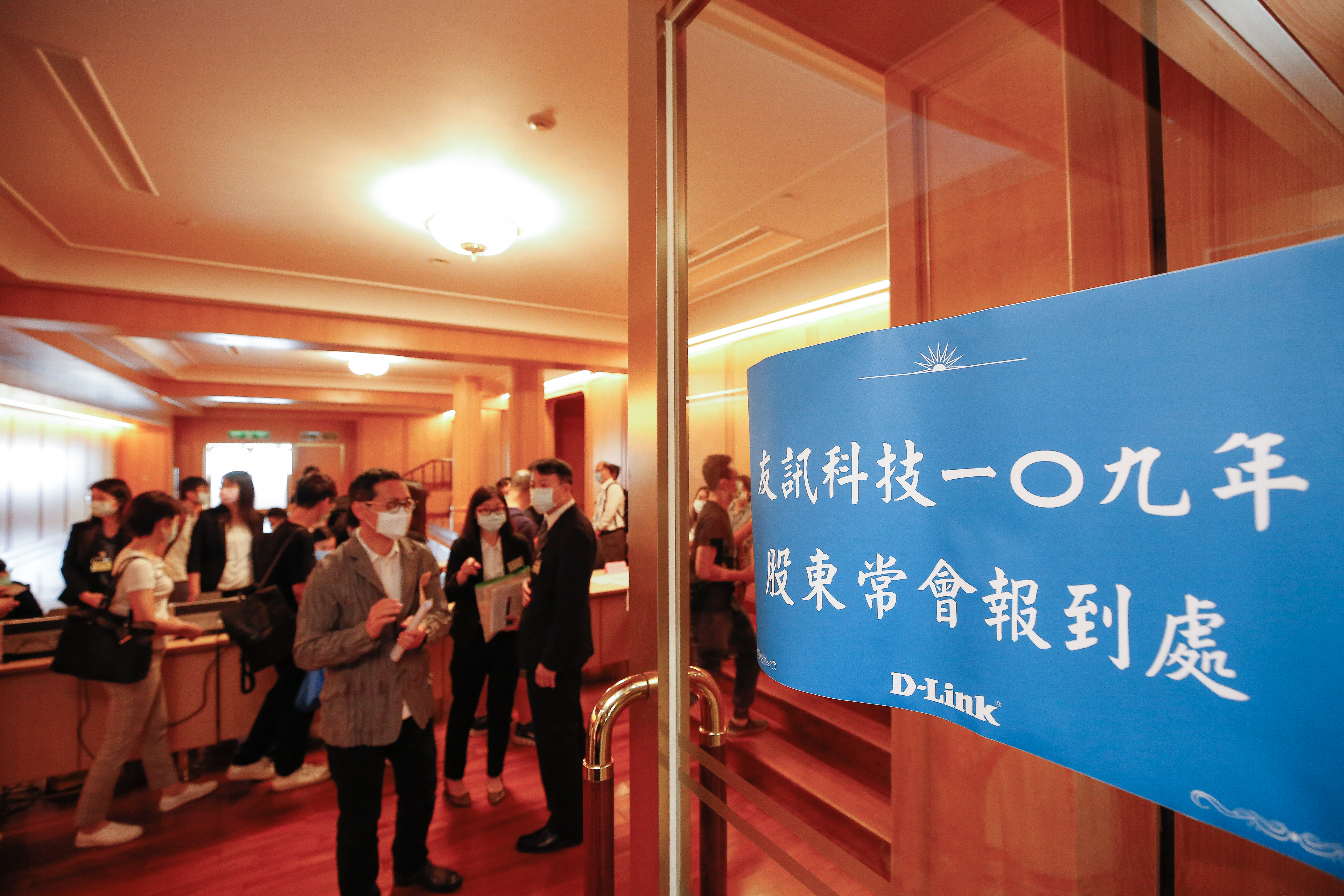 專家指出，董監持股偏低的公司，容易受到市場派覬覦。