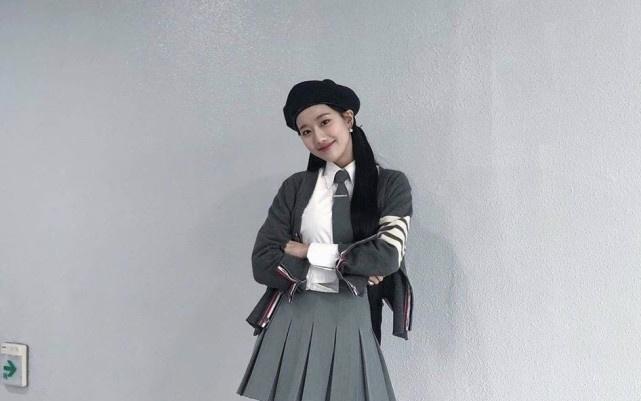 APRIL人氣成員李娜恩遭爆霸凌前成員,她所出演新劇、綜藝到代言等都被切割。(網路圖片)