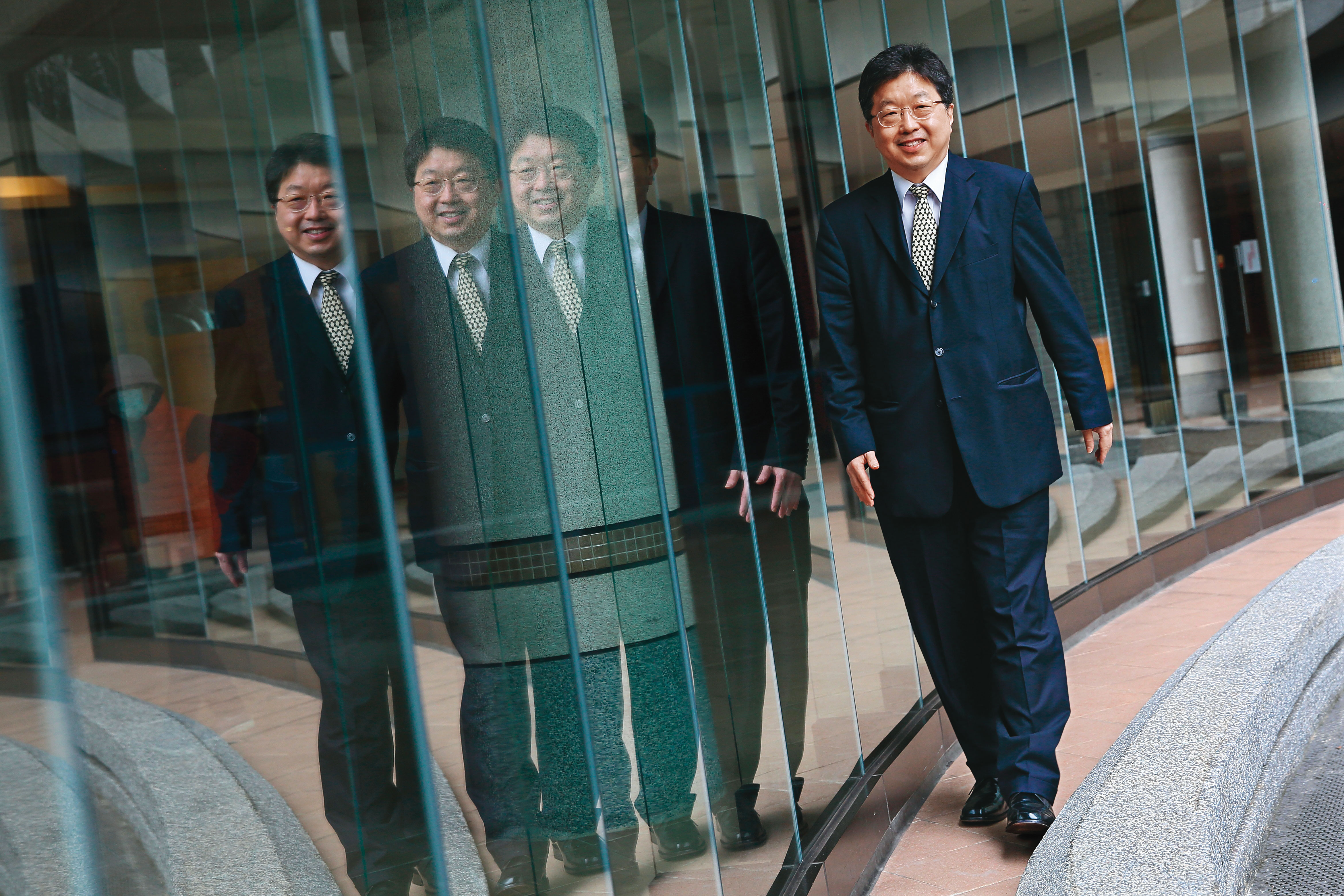 楊應超5年前從投行退休，成立私募投資公司，尋找下個世代的新技術。人生涉獵廣泛多元，不斷跳出舒適圈。