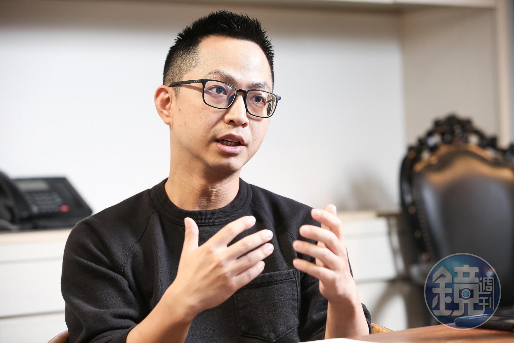 監製林秉聿透露,大家想了5、60個名字之後,最後才決定《複身犯》這個片名。