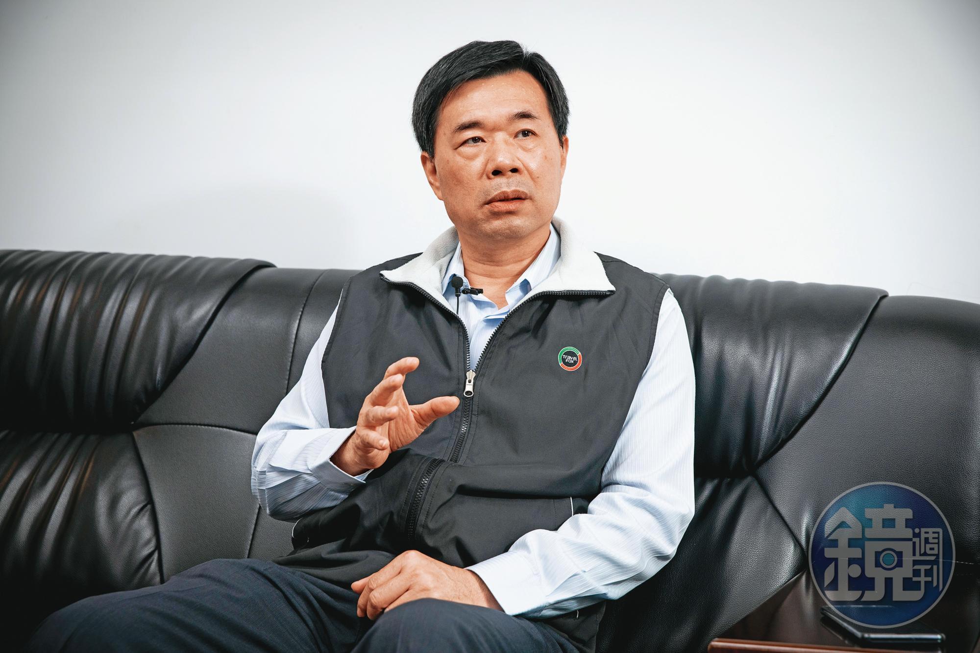 時任鐵路警察局台北分局長的王寶章,向本刊詳細說明偵辦經過。