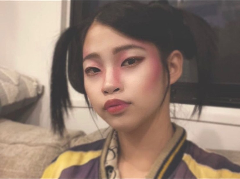 柴田梨子的身世被網友起底,她從小被送往孤兒院,還上過節目尋親,自曝入行當藝人就是希望能找到媽媽。(網路圖片)