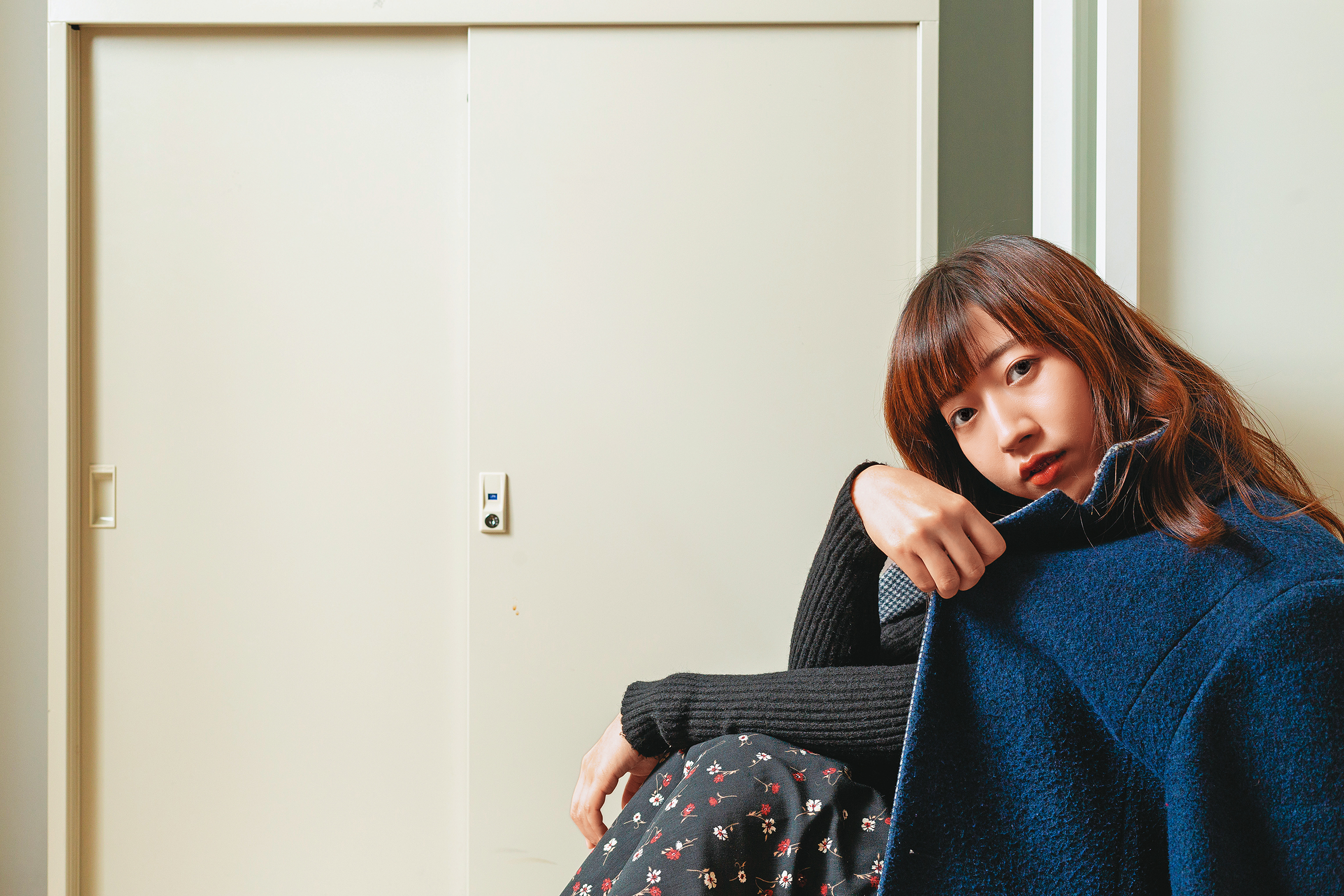 玖萱個性內向，靠著直播打開心房和粉絲交流。