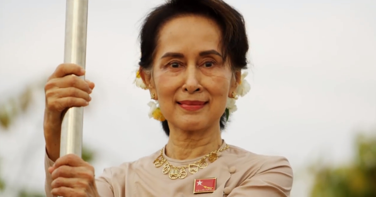 緬甸軍方聲稱，由於實質領袖翁山蘇姬（圖）與中國靠太近，他們希望阻止緬甸變成中國的傀儡。（翻攝自Chair NLD臉書）