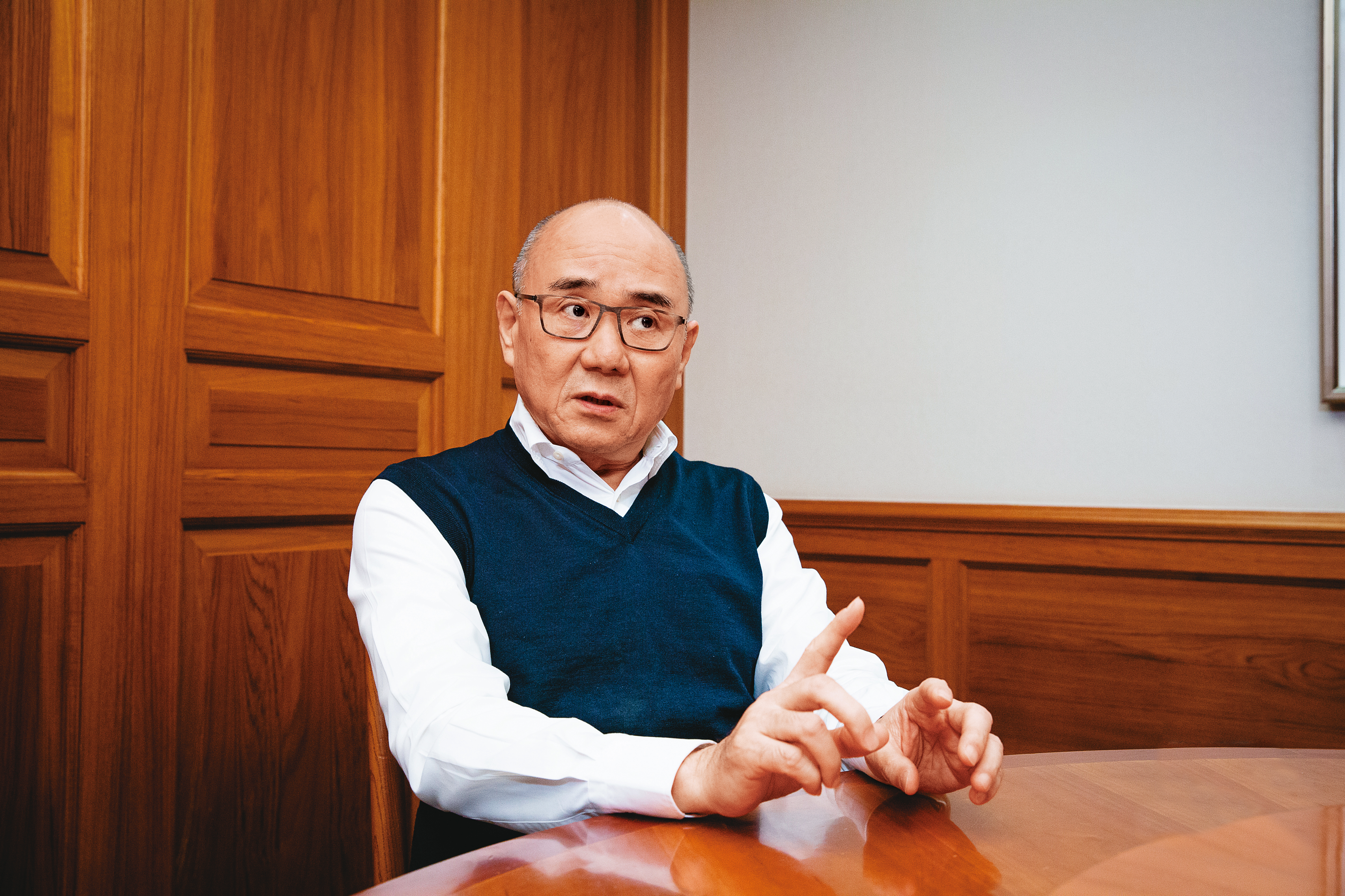 楊紀華堅持56%的人事成本，他強調：「好的員工是鼎泰豐成功關鍵，這是不可以犧牲的！」