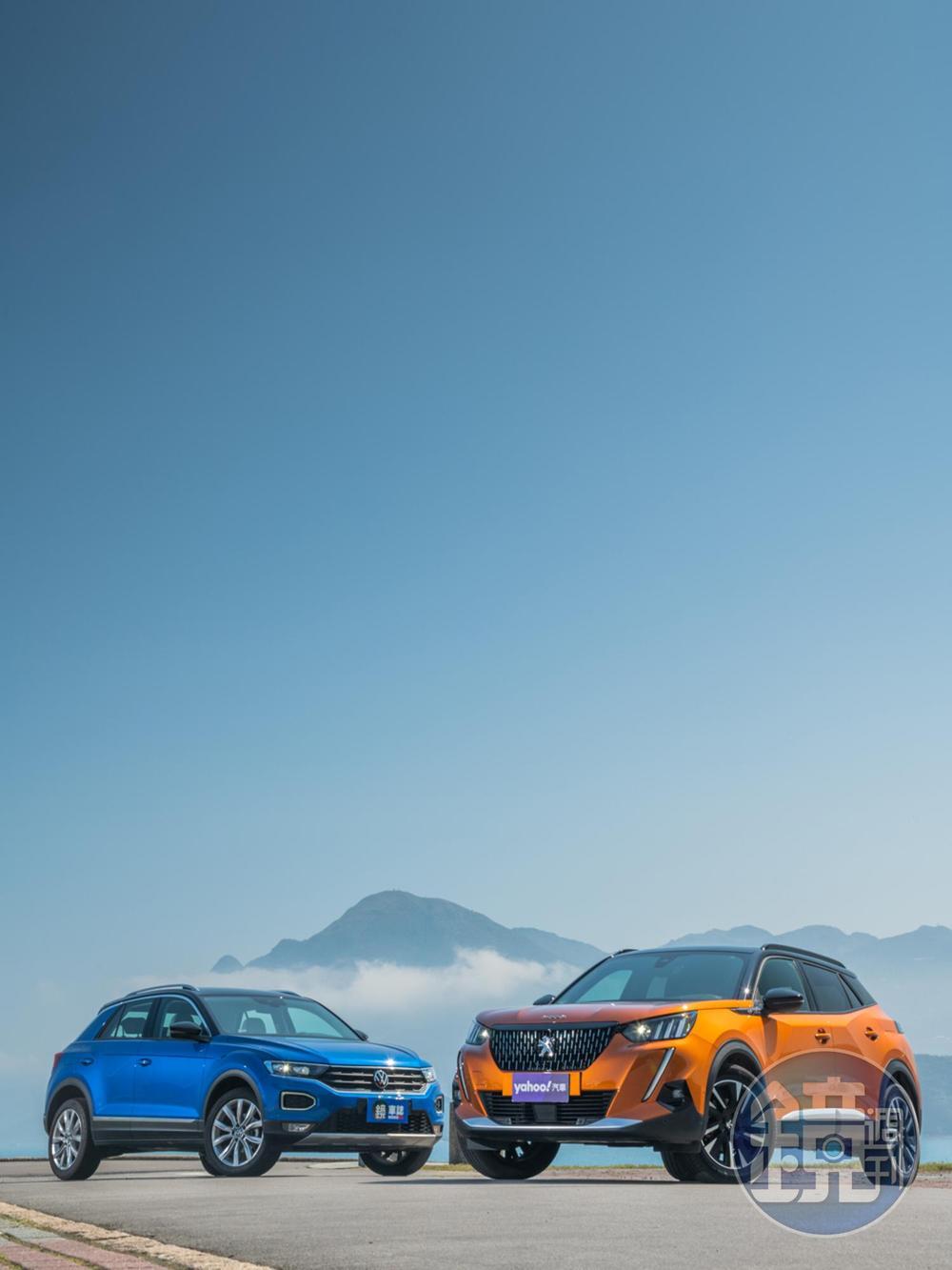VOLKSWAGEN T-Roc 280 TSI Style Design V.S. PEUGEOT 2008 1.2GT 