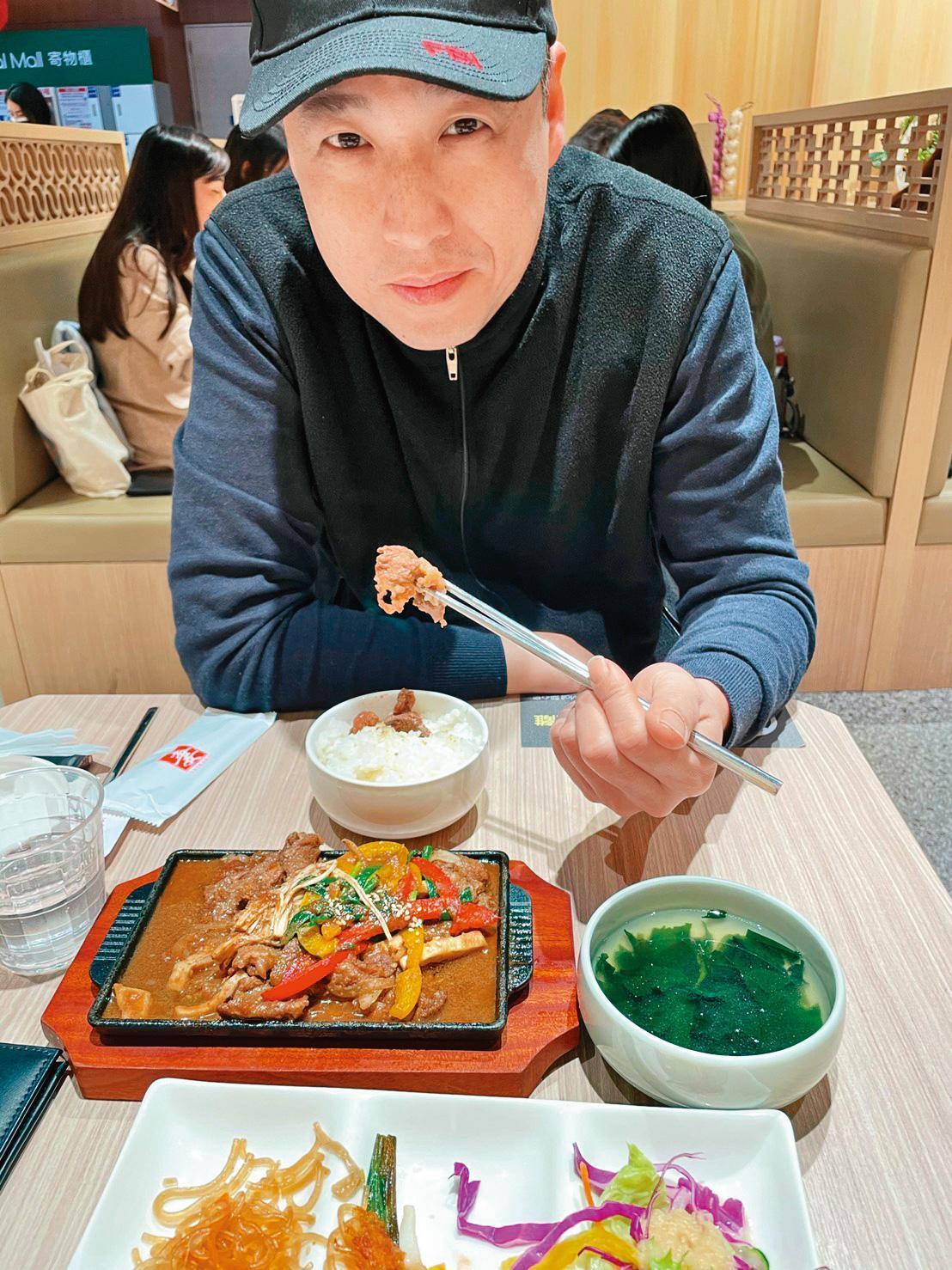 周先生　台北