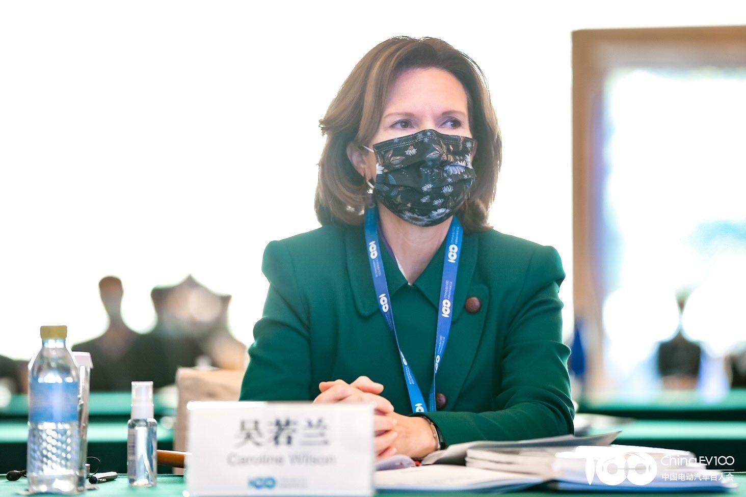 英國駐中大使吳若蘭大談新聞自由以及批評中共壓制言論,卻被中國外交部召見。(翻攝自吳若蘭推特)