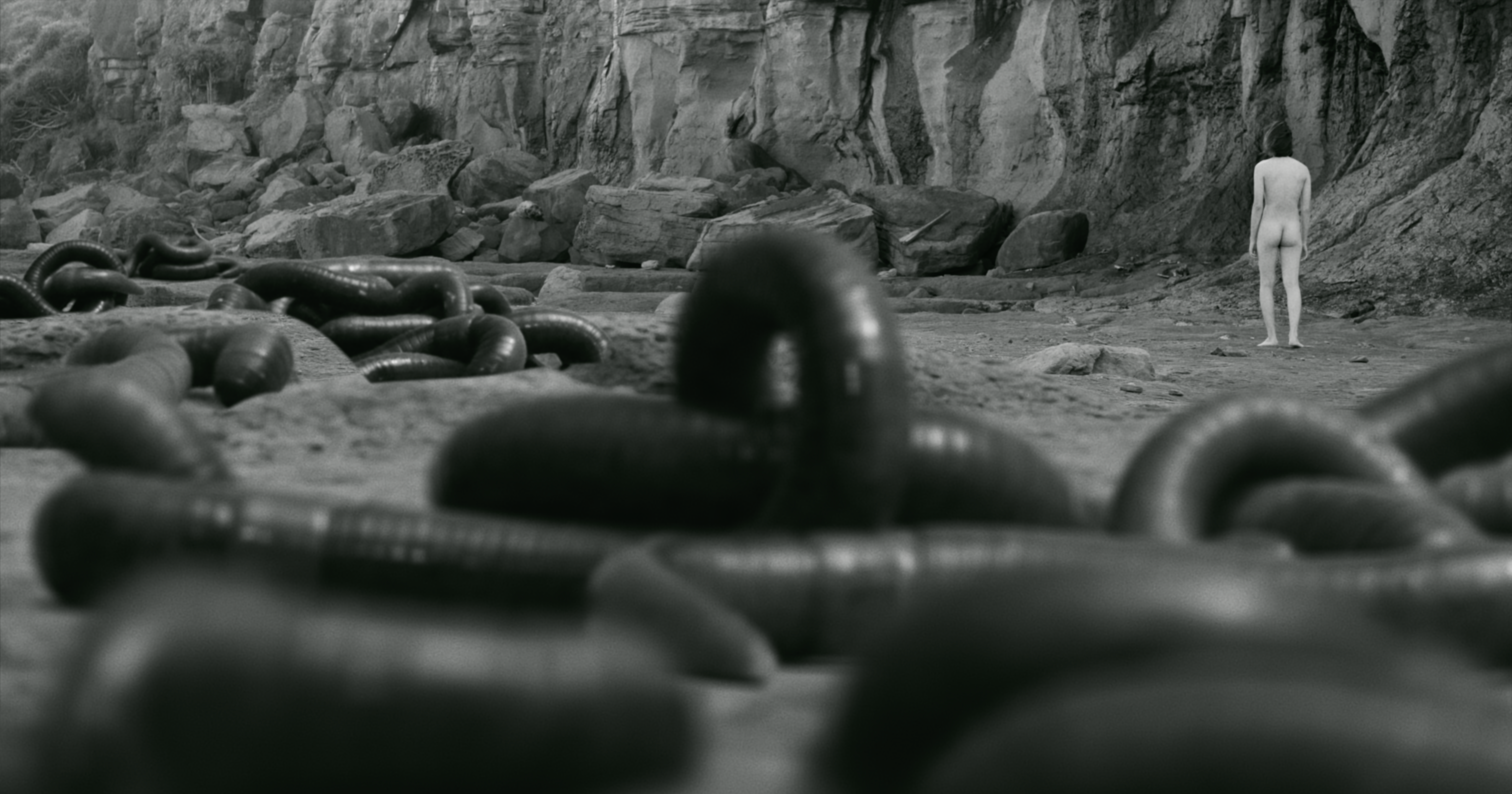 紀錄片《削瘦的靈魂》結合人物訪談、合成動畫和真人演出。（目宿媒體提供）