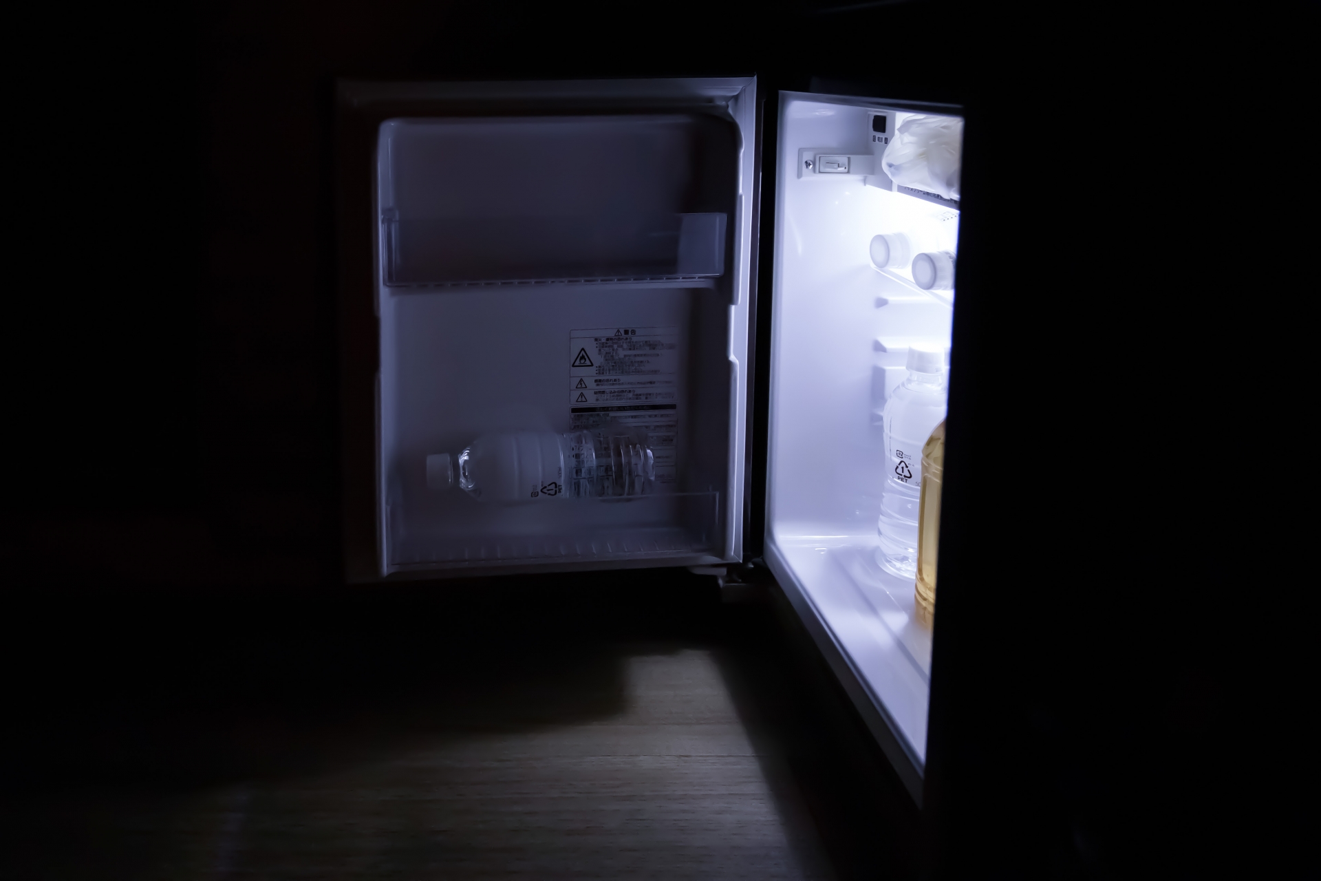 一名15歲巴西少年因天氣酷暑而躲進冰箱，最後卻被發現陳屍在內。（示意圖，photo-AC）