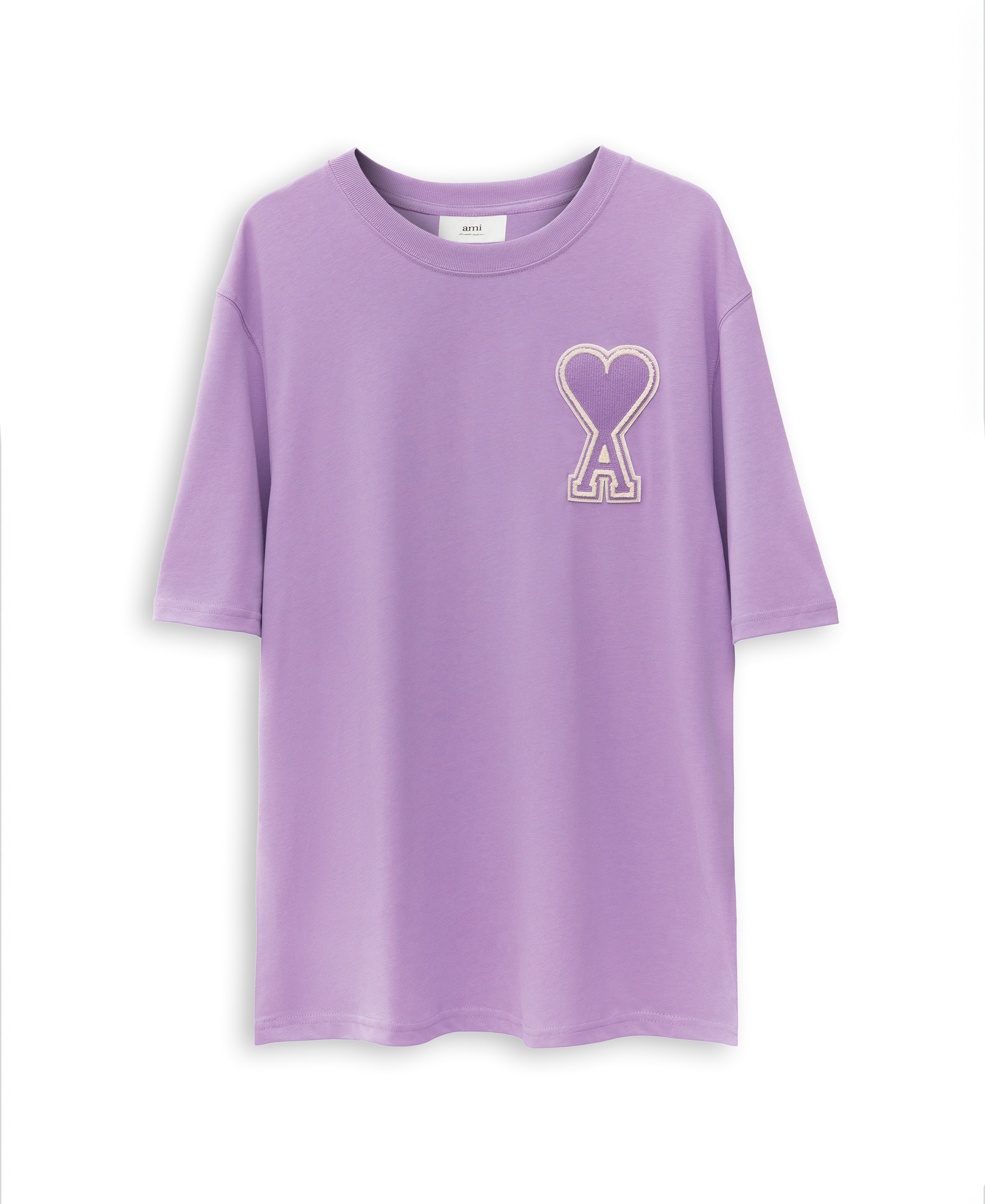 ARTIFACTS 獨家AMI DE COEUR T-shirt，NT$5,580。（ARTIFACTS提供）