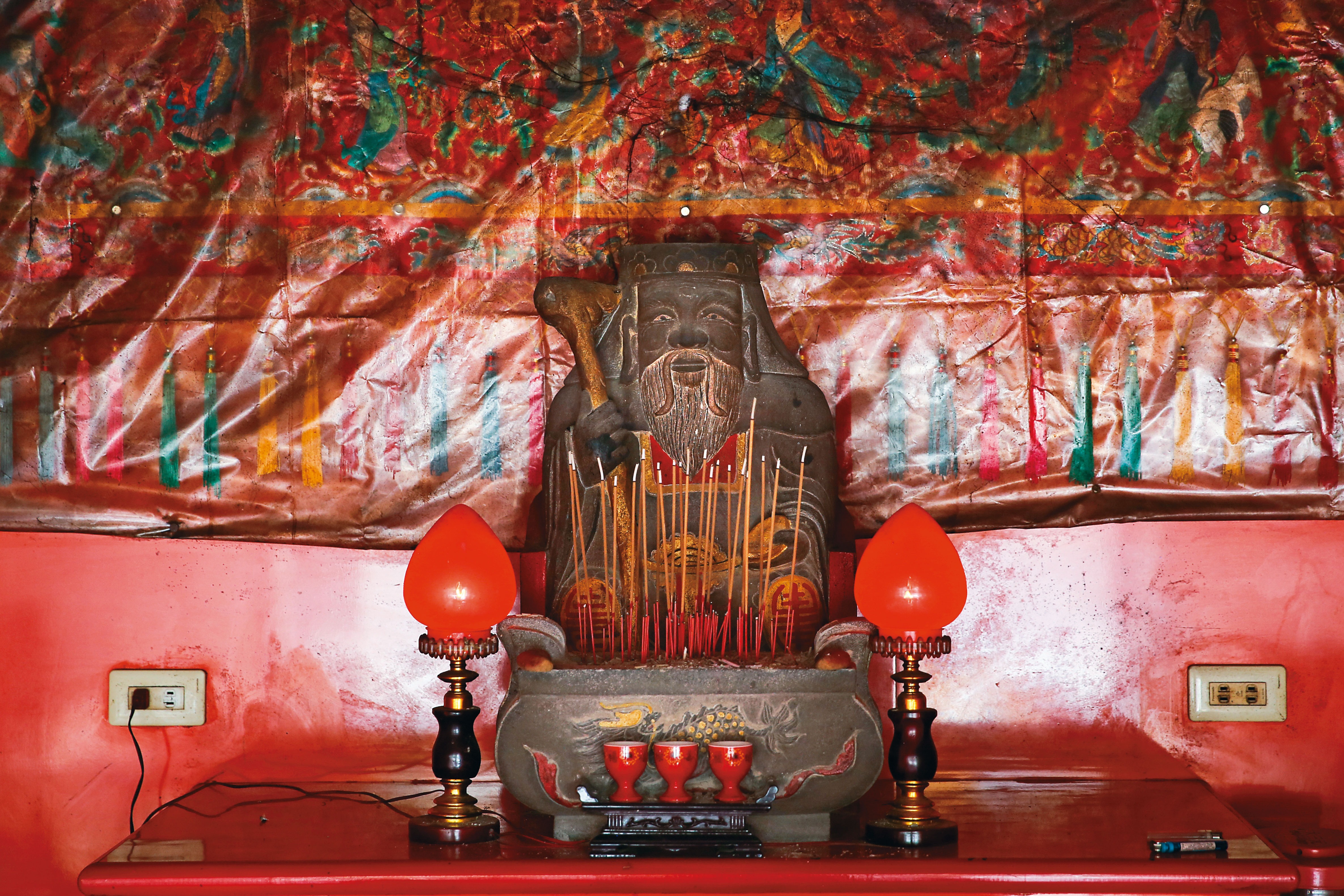 帶隊緝凶的小隊長認為，因土地公顯靈，他們才能順利抓到歹徒。（示意圖）