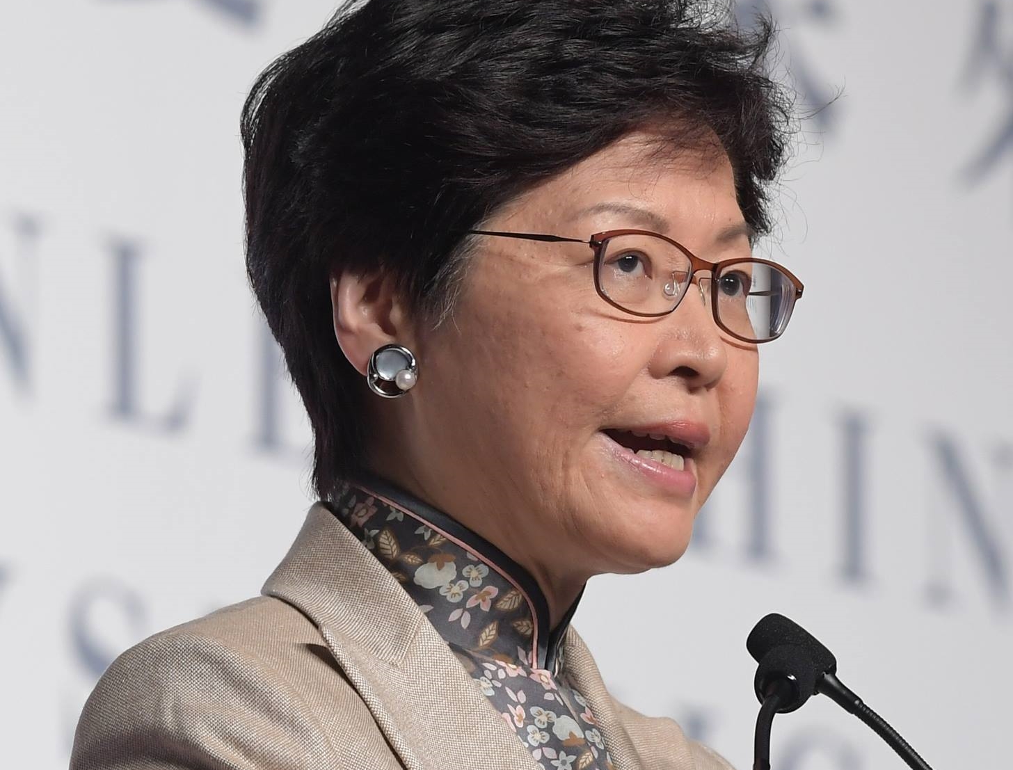 林鄭月娥表示，完善選舉制度時間表「非常緊湊」，一定得在12個月內完成立法。（翻攝自林鄭月娥臉書）