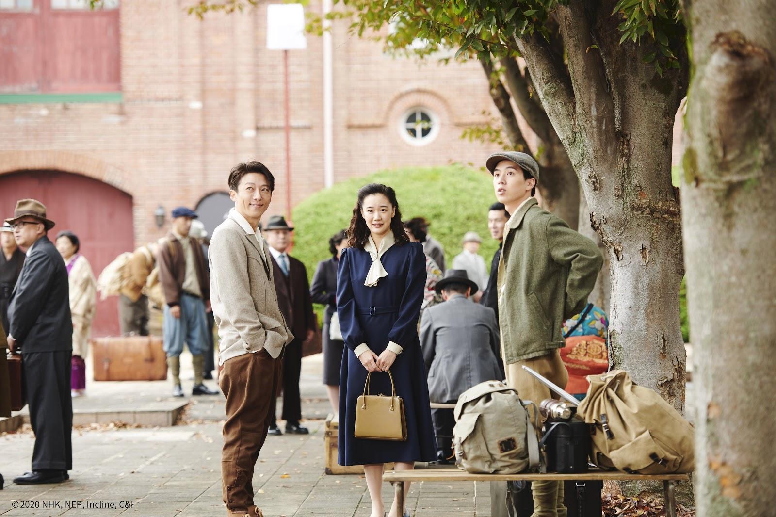 《間諜之妻》為重現40年代的氛圍,在演員的服裝以及取景地都下足功夫。(可樂電影提供)