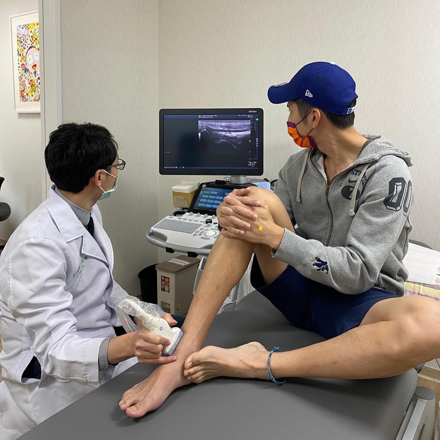 胡宇威的腳正在康復中,他等著趕快回到運動場上。(翻攝自胡宇威臉書)