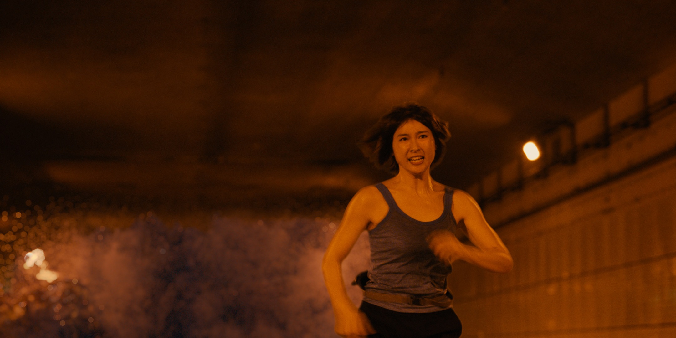 土屋太鳳去年因演出《今際之國的闖關者》知名度翻漲。（Netflix提供）