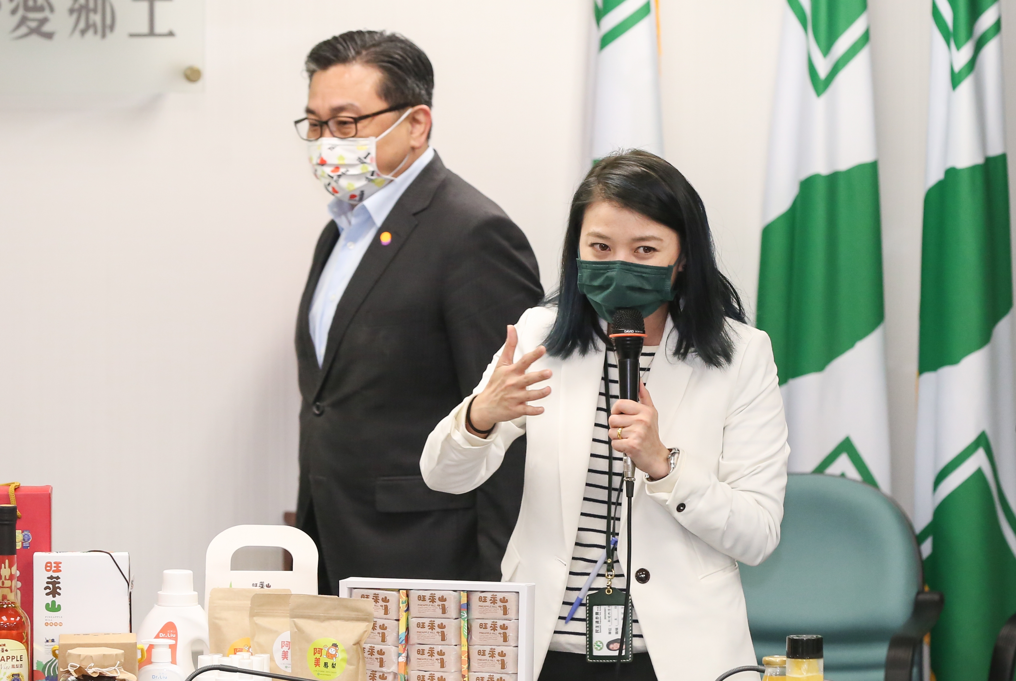 顏若芳與王定宇爆出疑似同居風波，顏今於臉書粉專回應，會謹記這次經驗，「該房子也不再外租，避免誤會」。（本刊資料照）