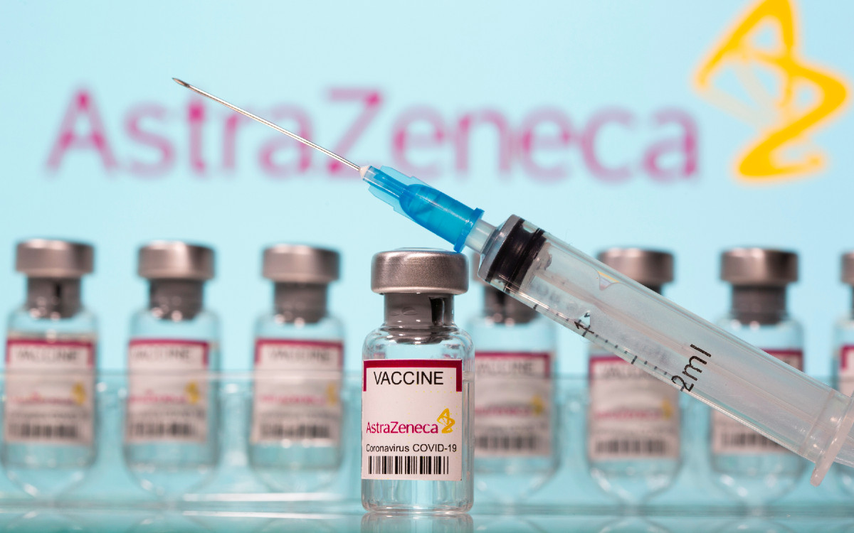 AZ疫苗爆血栓風險，德、法、義都停止施打，等待歐盟再評估。（翻攝自Aristegui Noticias臉書）