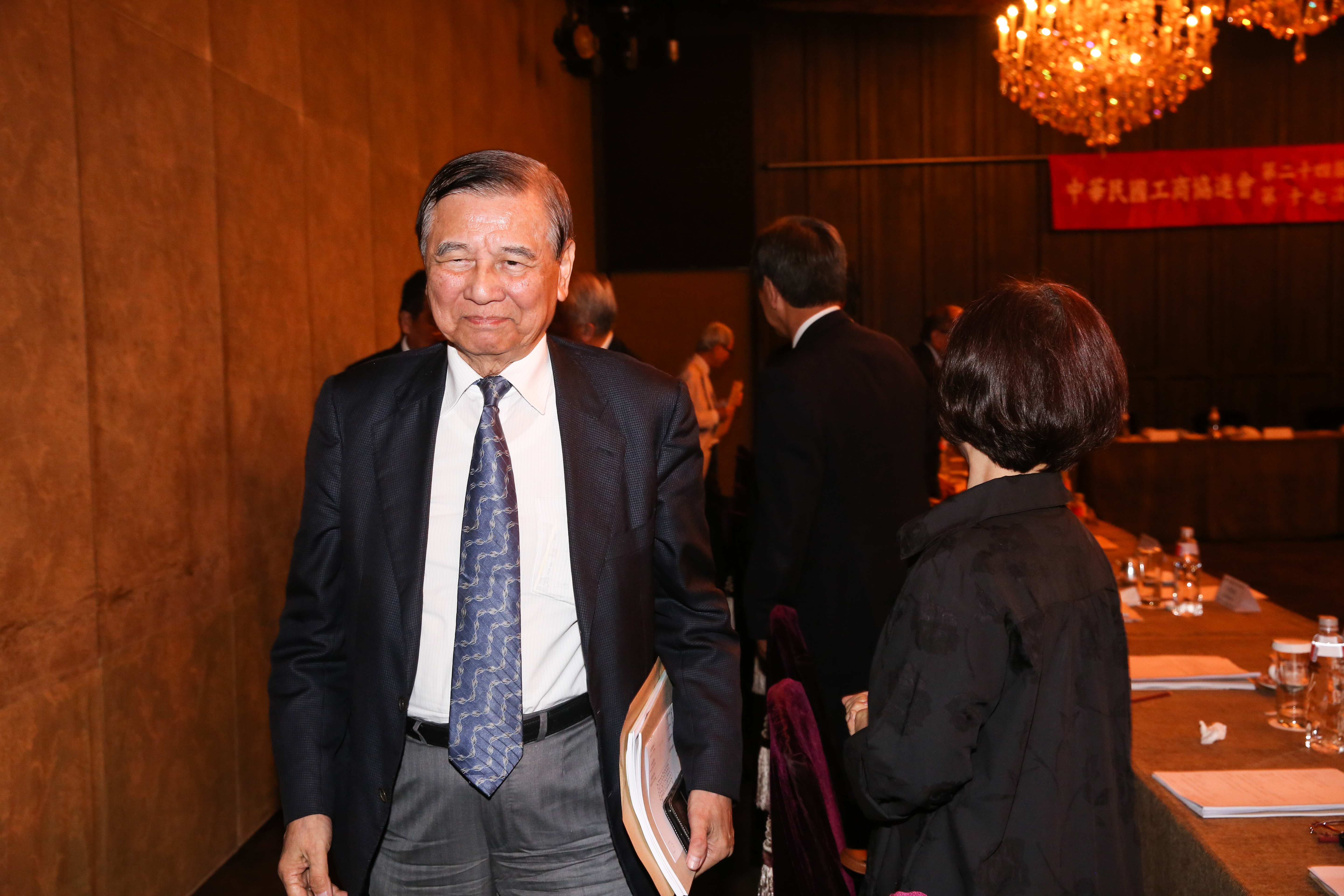 東元為迎戰寶佳，黃茂雄（圖）找上華新麗華求援，由焦家穿針引線。