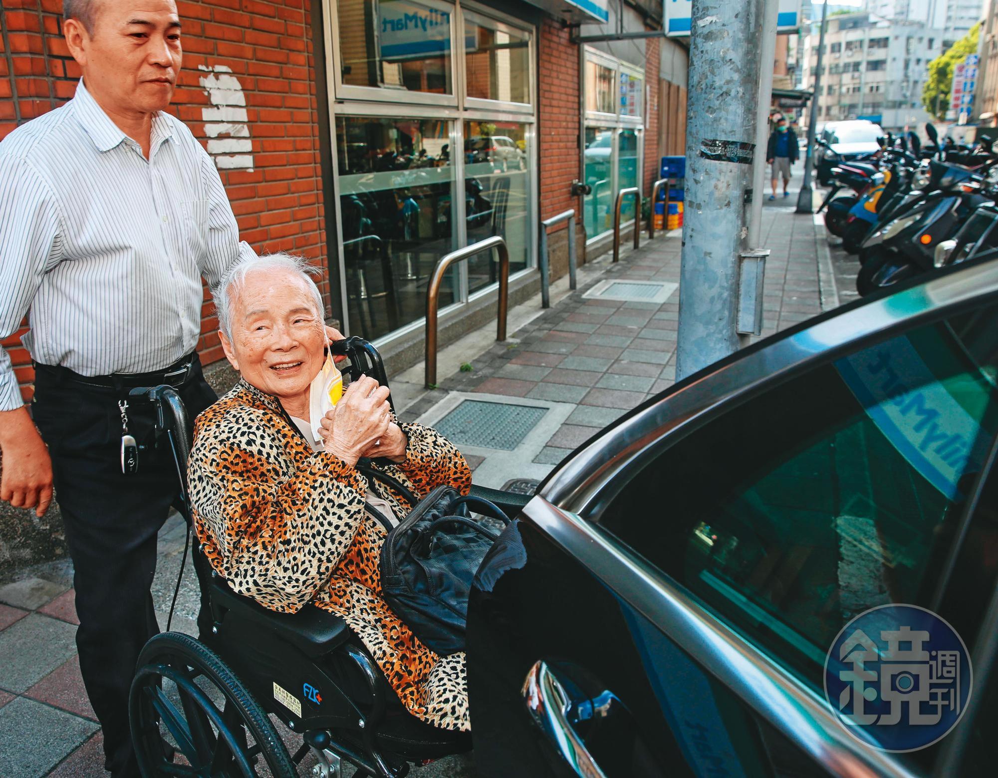 東元阿嬤林明穱(圖)高齡104歲,退休後最大的重心是參與教會活動。