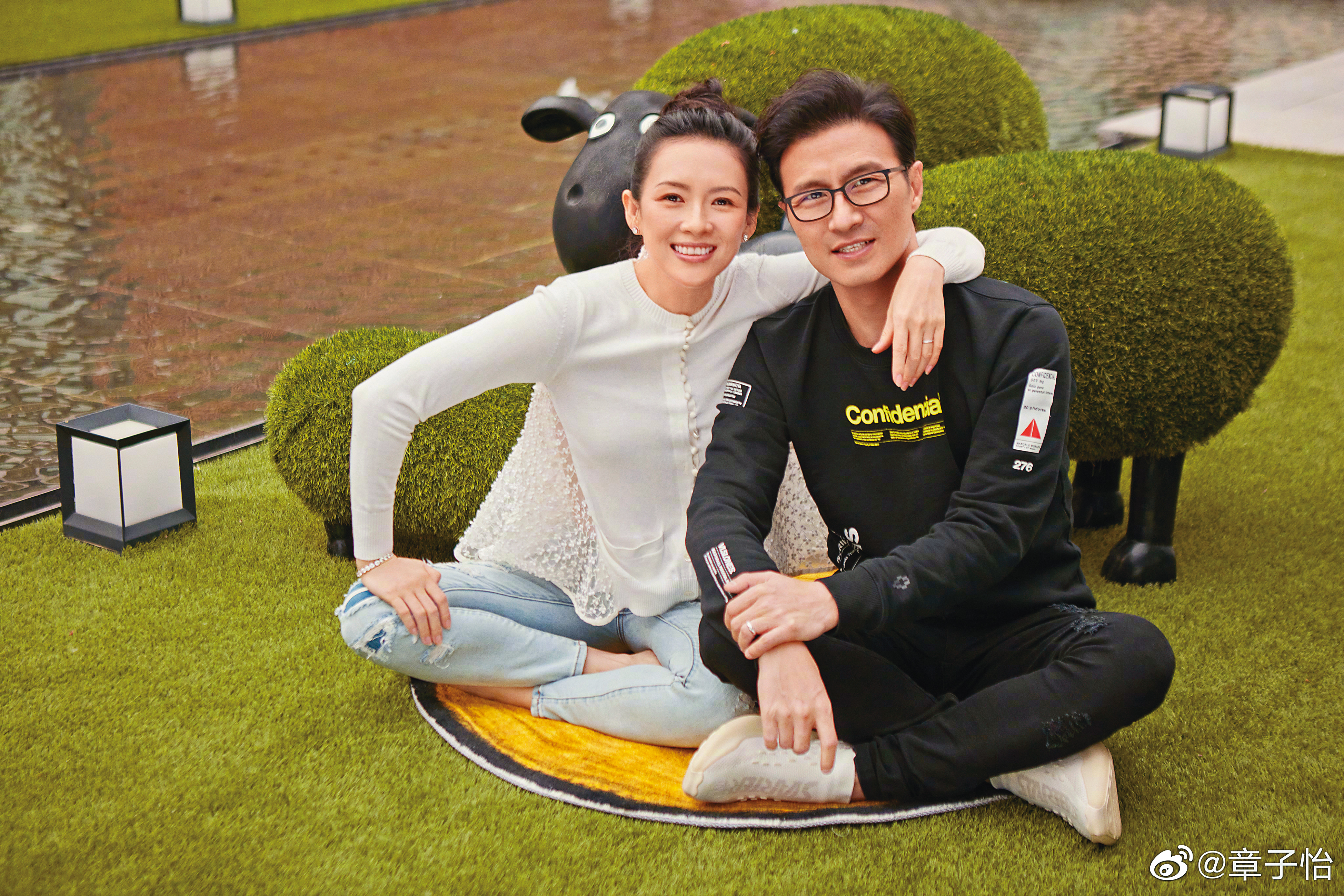 章子怡（左）是花邊相當豐富的女星，老公汪峰（右）則是結過3次婚。（翻攝章子怡微博）