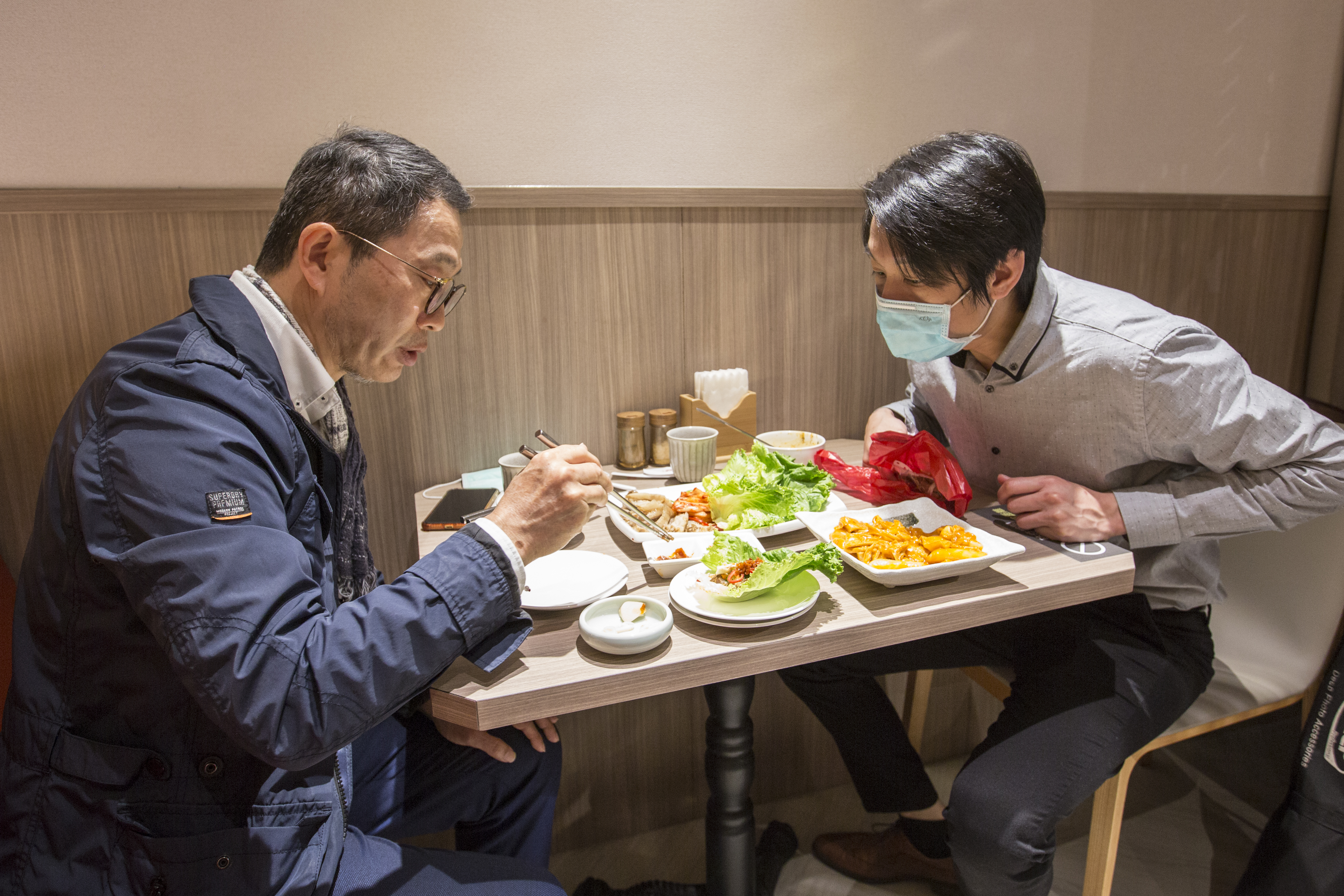 從雞三和挖來的部長，是餐廳唯三知道配方的人，還要跟SAIKABO總部簽保密條款。