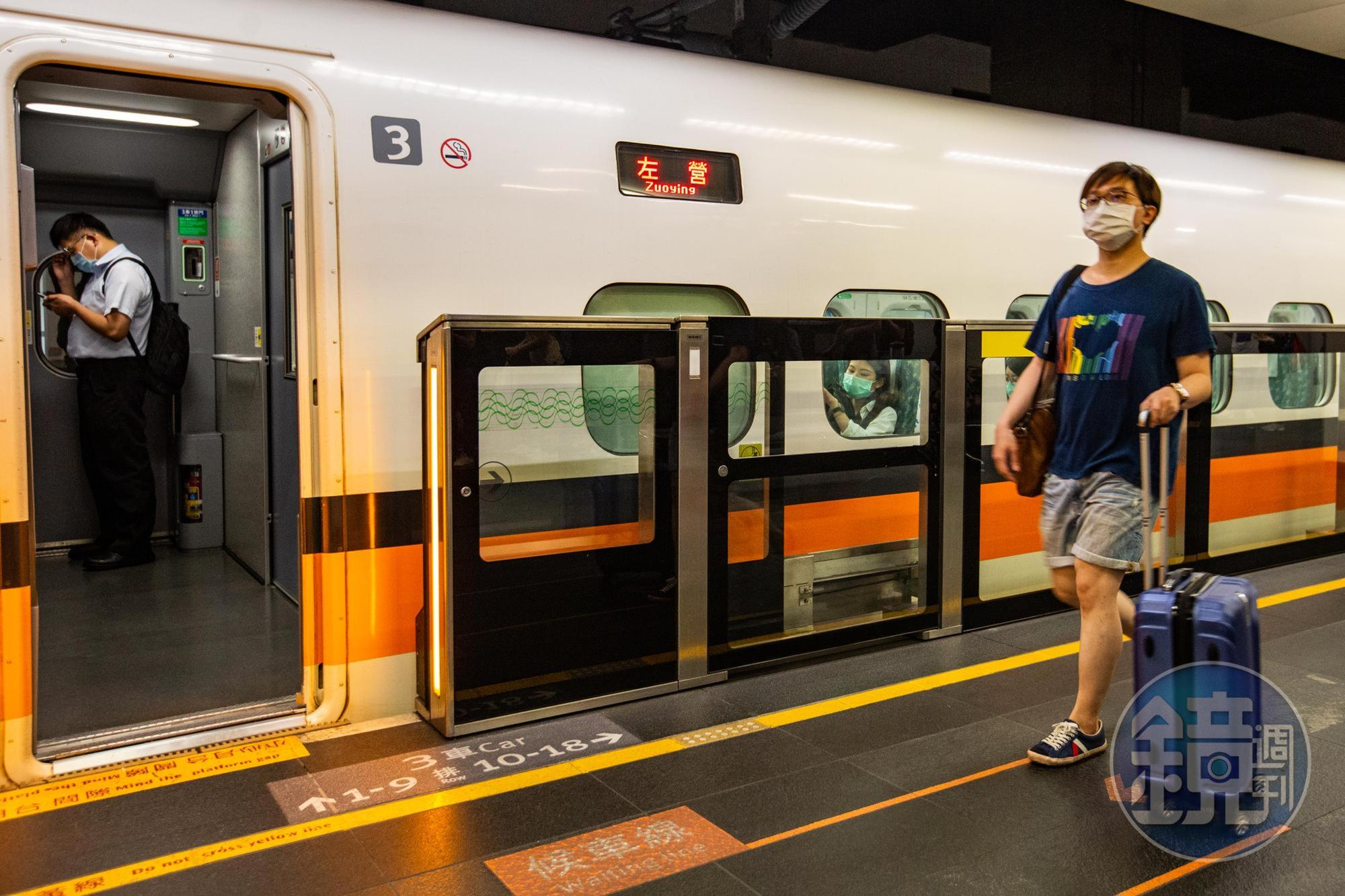 為了清明連假疏運，台灣高鐵公司決定再加開南下4班、北上2班列車，3月20日凌晨0時起開放民眾購票。（本刊資料照）